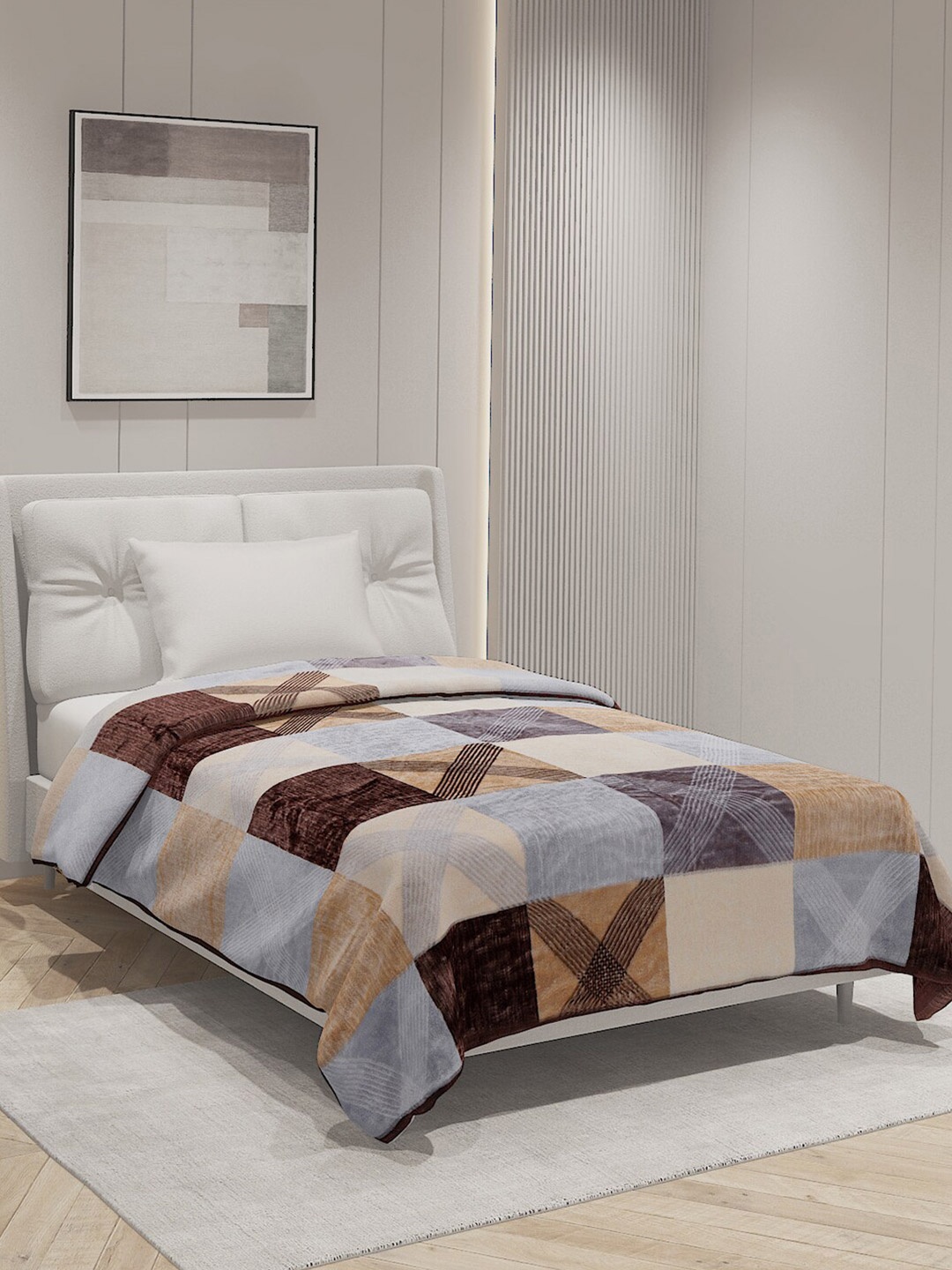 

Monte Carlo Brown & Grey Geometric AC Room 233 GSM Single Bed Blanket