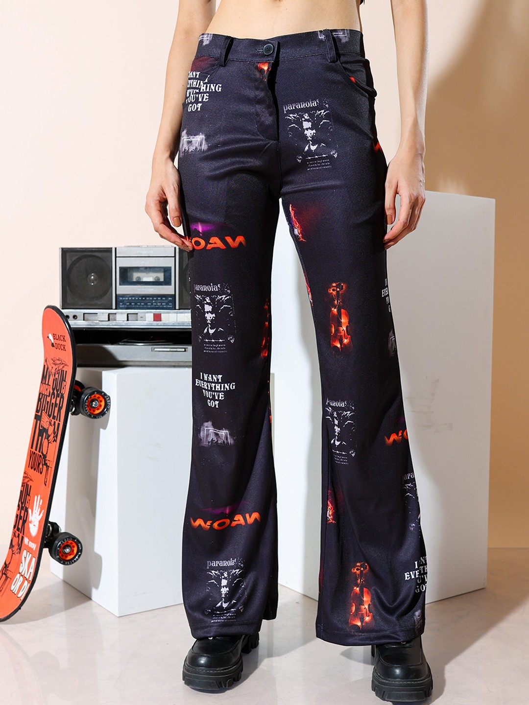 

Stylecast X Hersheinbox Women Printed Relaxed Bootcut Trousers, Black