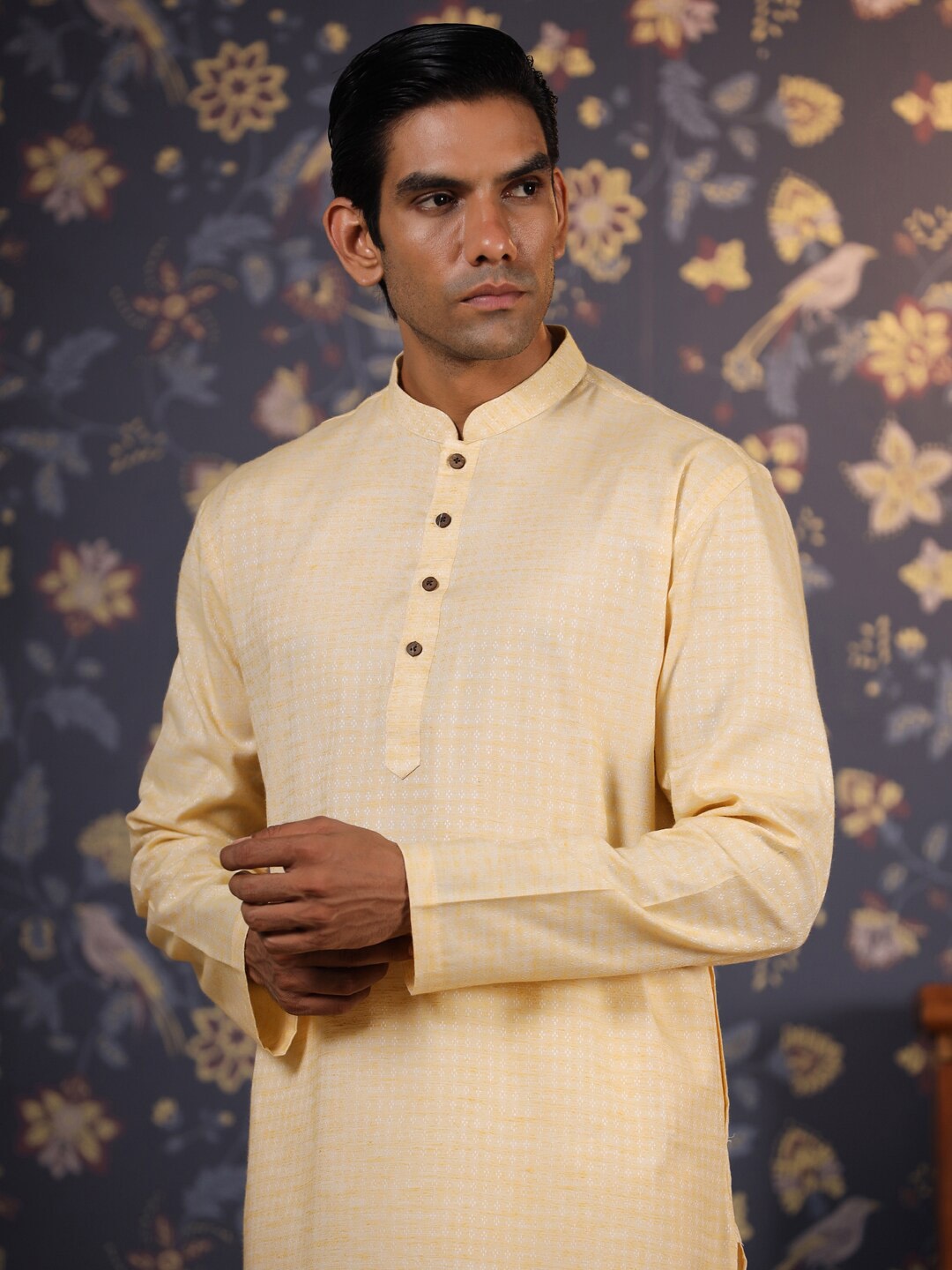 

House of Pataudi Mandarin Collar Ethnic Design Woven Design Cotton Straight Kurta, Yellow