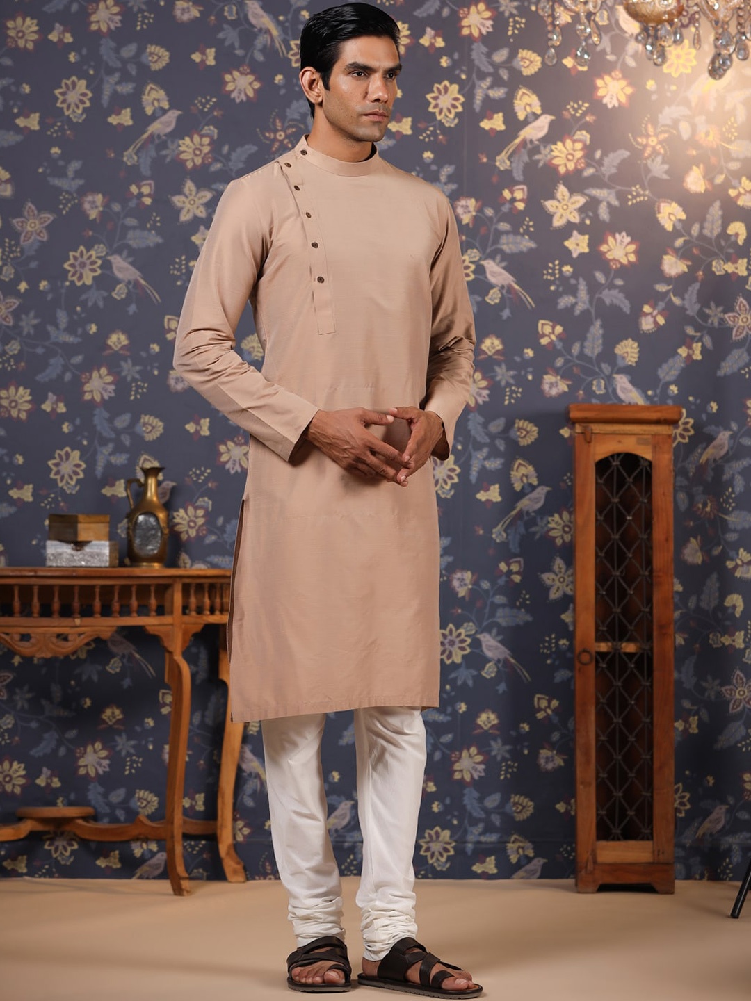 

House of Pataudi Band Collar Straight Kurta, Brown