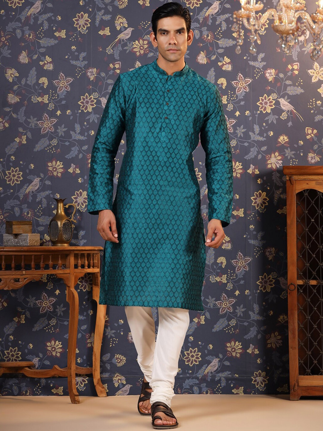 

House of Pataudi Ethnic Motifs Woven Design Mandarin Collar Jacquard Kurta, Green