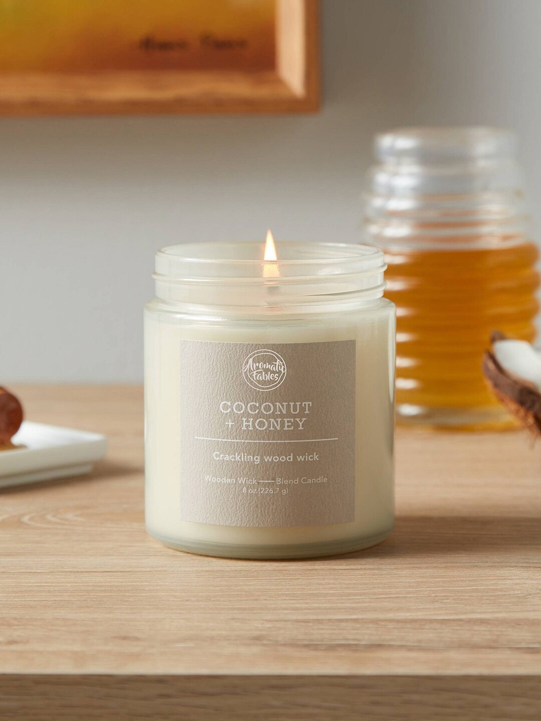 

Aromatic Fables Off-White Bosco Pond Scented Round Glass Jar Candle