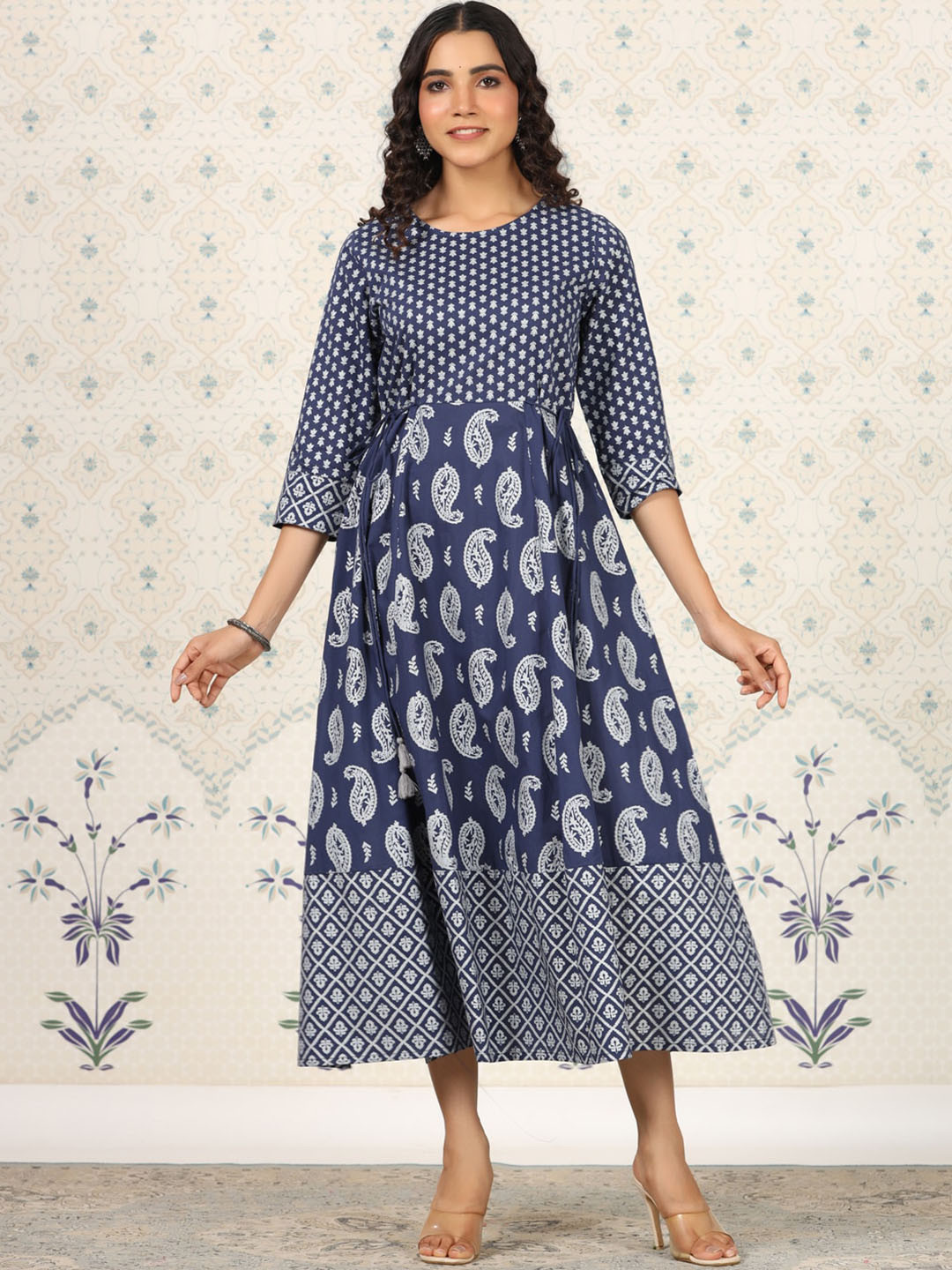 

Ode by House of Pataudi Ethnic Motifs Printed Round Neck Tie-Up Cotton Midi Ethnic Dress, Navy blue