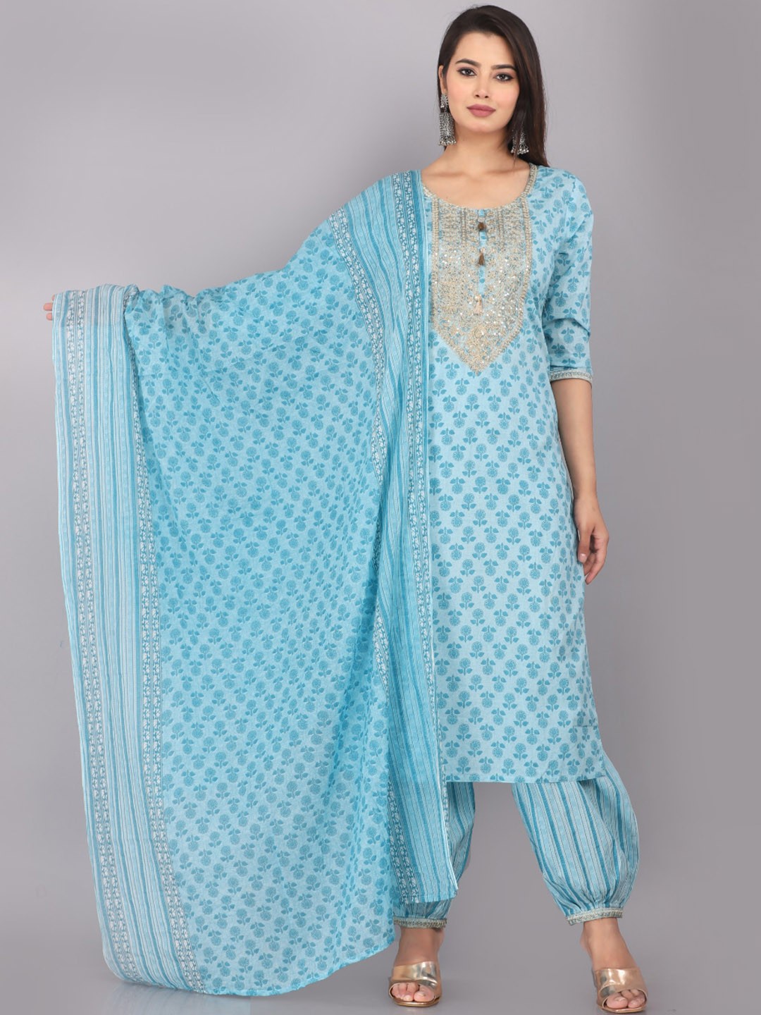

HIGHLIGHT FASHION EXPORT Floral Printed Sequinned Straight Kurta With Salwar & Dupatta, Blue