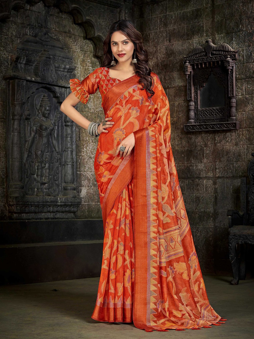 

Mitera Orange & Yellow Floral Printed Pure Linen Jamdani Saree