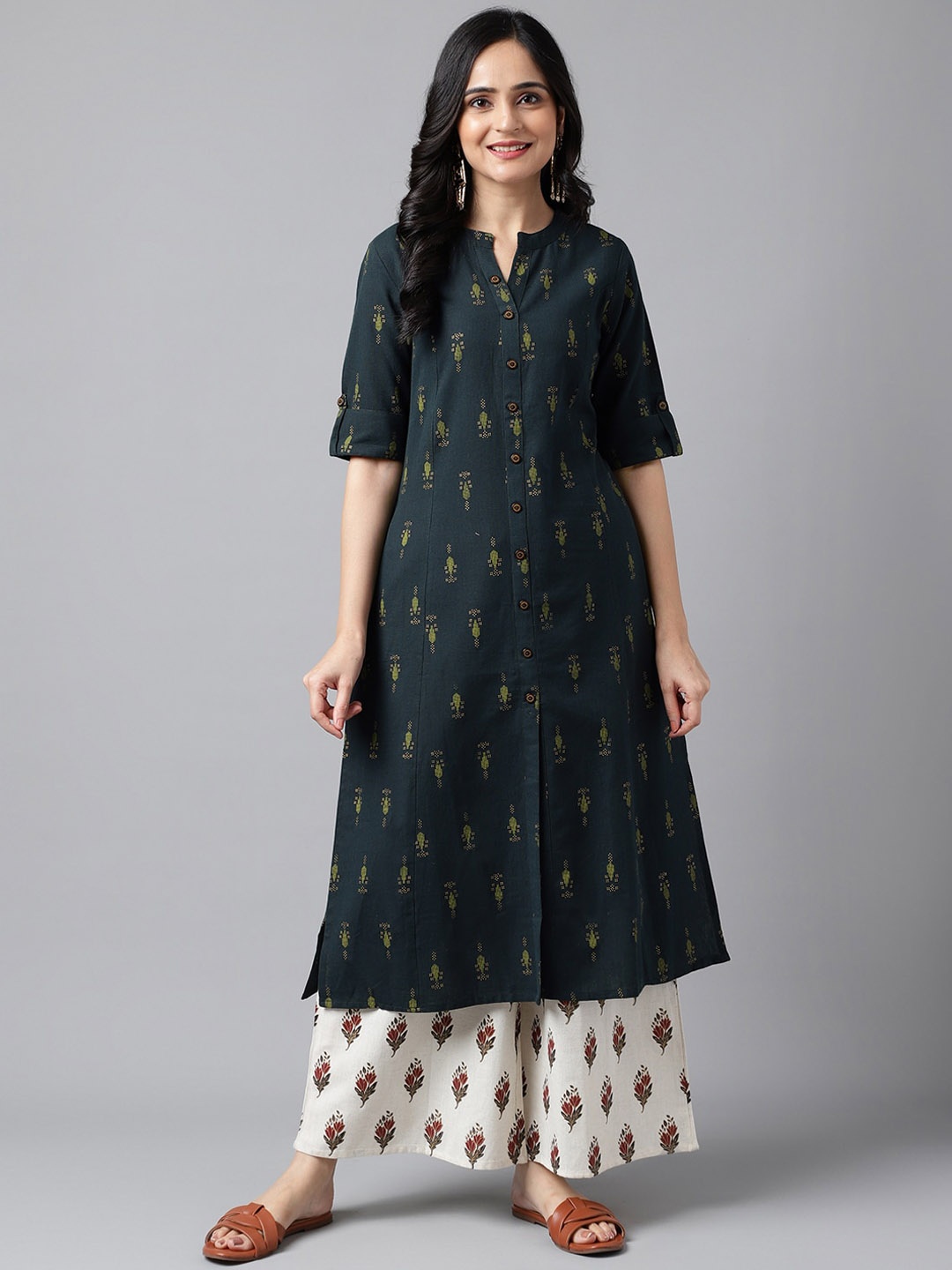 

Neemiya Women Ethnic Motifs Printed Pure Cotton Kurta with Palazzos, Green