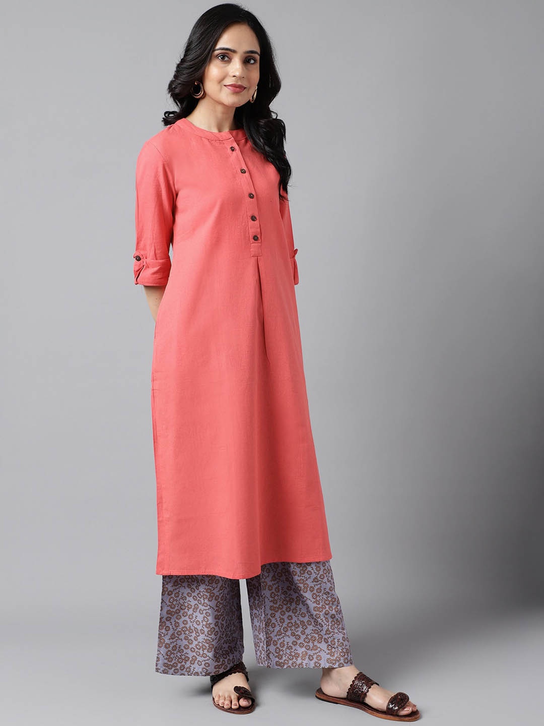 

Neemiya Women Solid Straight Kurta with Palazzos, Peach