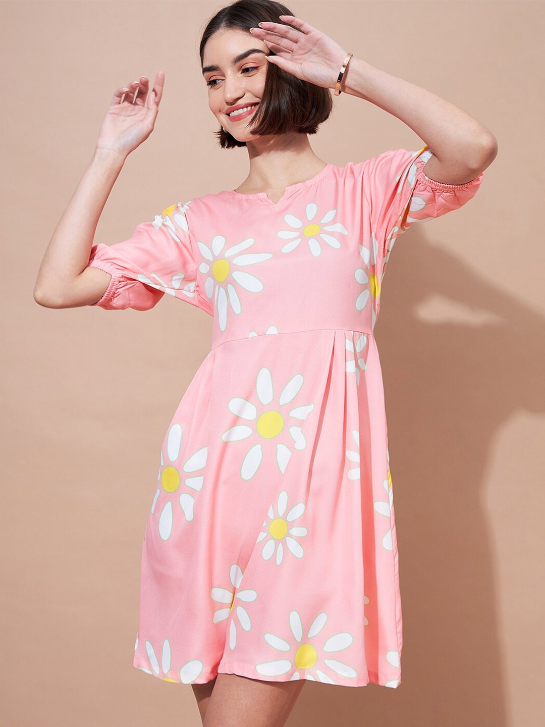 

DressBerry Floral Printed Round Neck Pleated Detailed A-Line Dress, Pink
