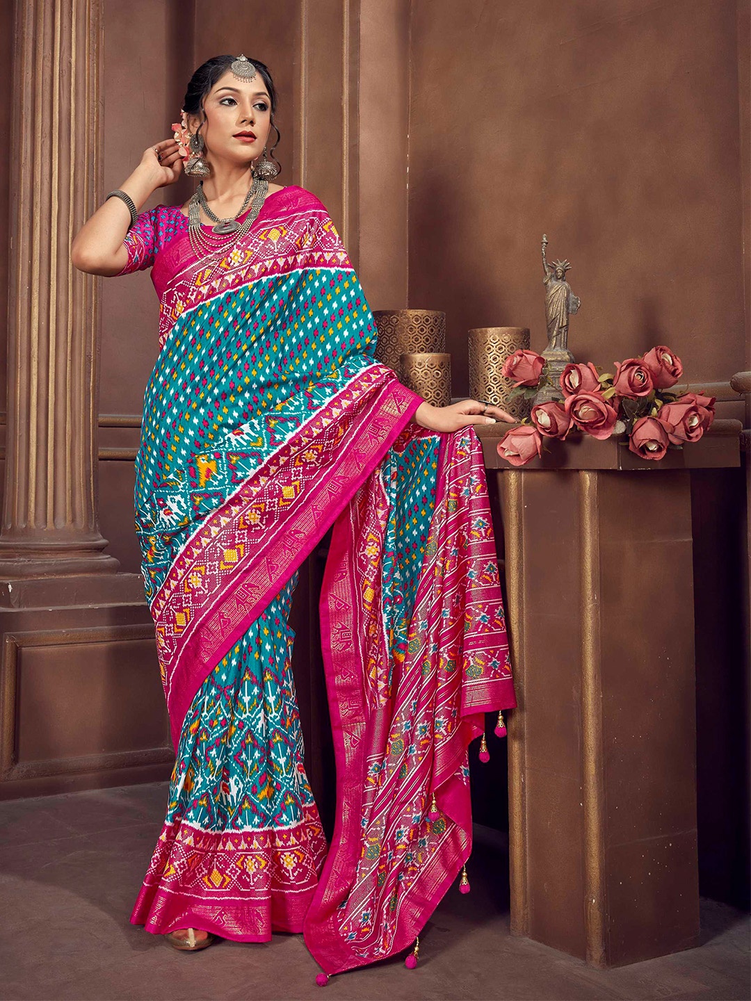 

Mitera Blue & Pink Geometric Woven Design Patola Saree