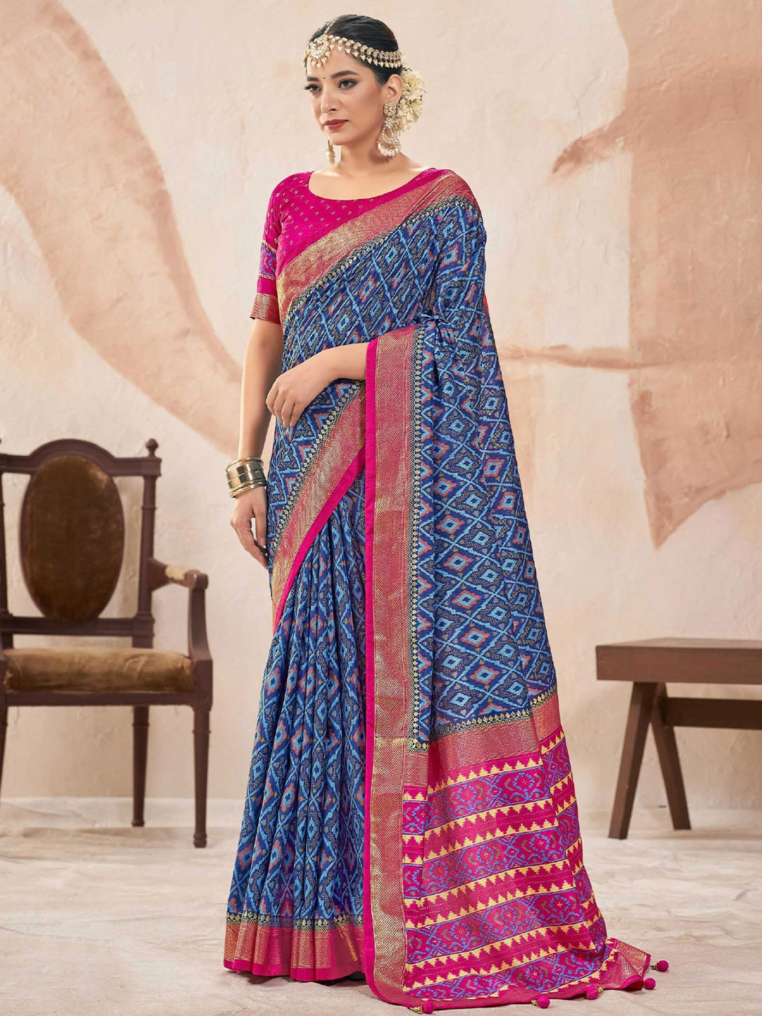 

Mitera Ethnic Motifs Printed Zari Detailed Patola Saree, Blue