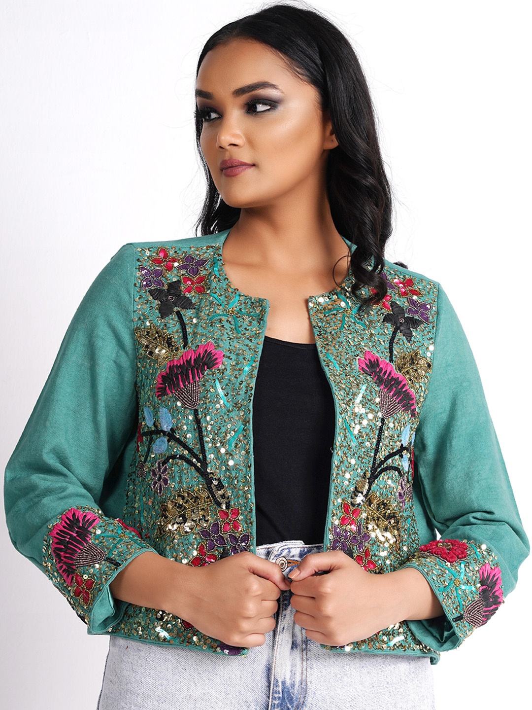 

Diwaah Embellished Pure Cotton Crop Tailored Jacket, Green