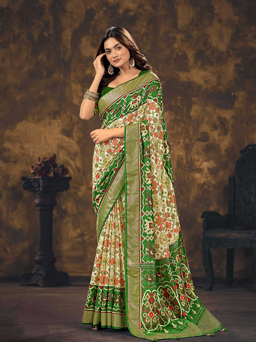 

Mitera Ethnic Motifs Printed Zari Silk Blend Patola Saree, Green