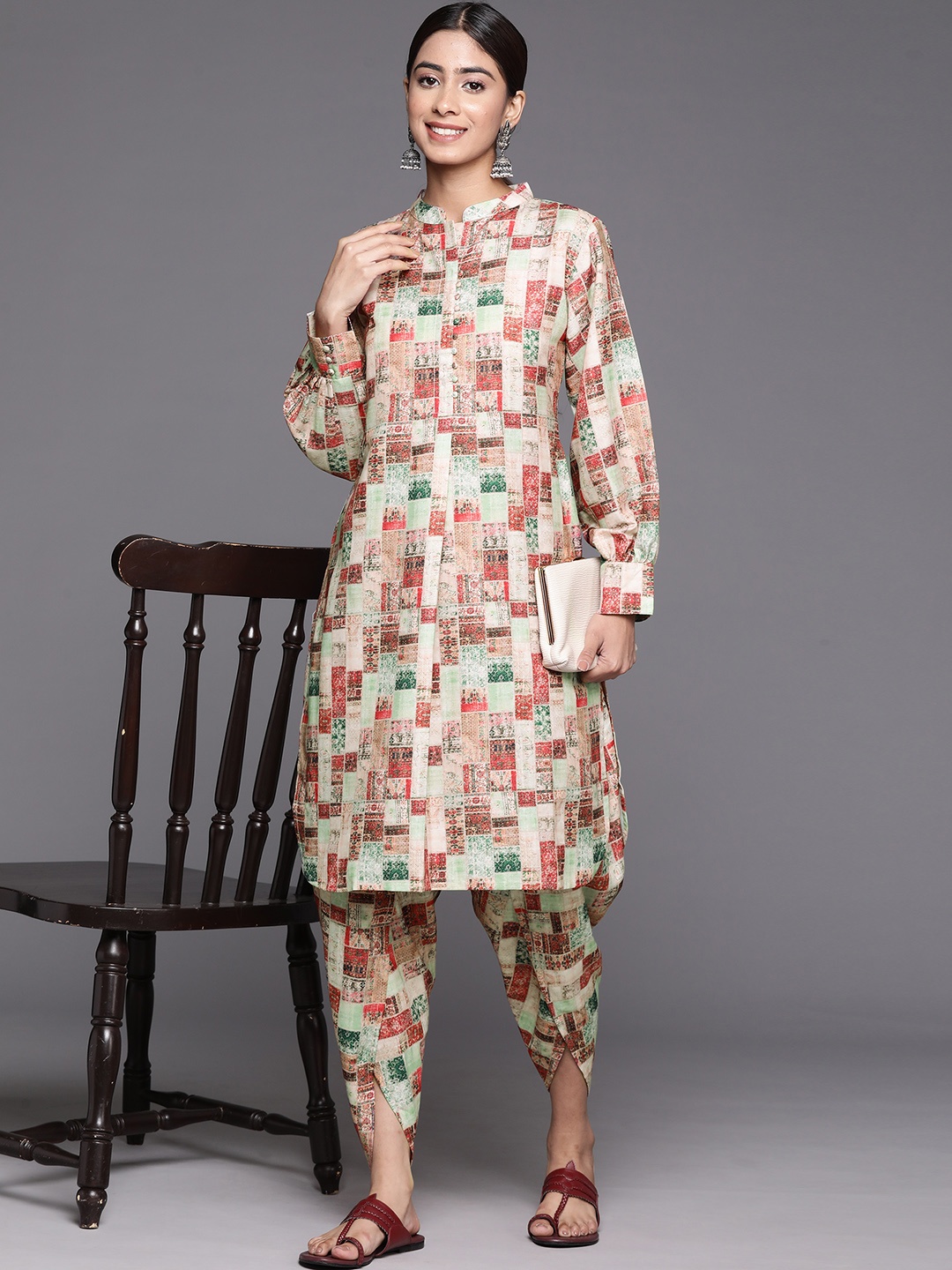 

Varanga Printed Regular Kurta with Dhoti Pants, Beige
