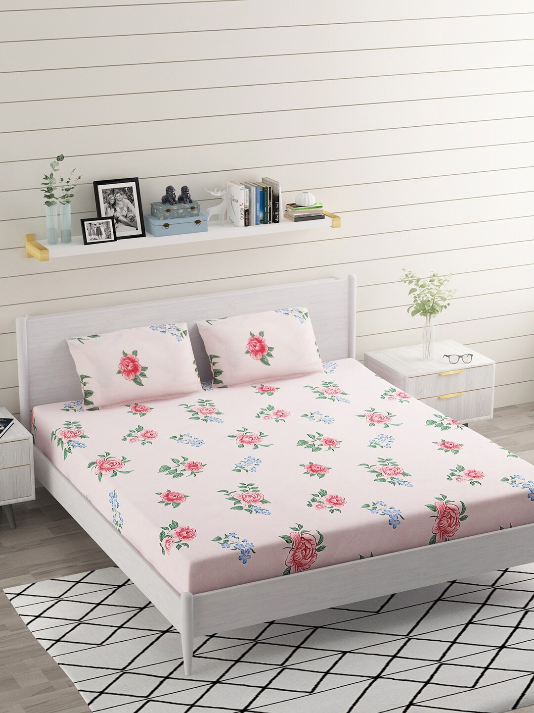 

BELVOSTUM Ashley Pink & Green Floral Microfiber 220 TC King Bedsheet With 2 Pillow Covers