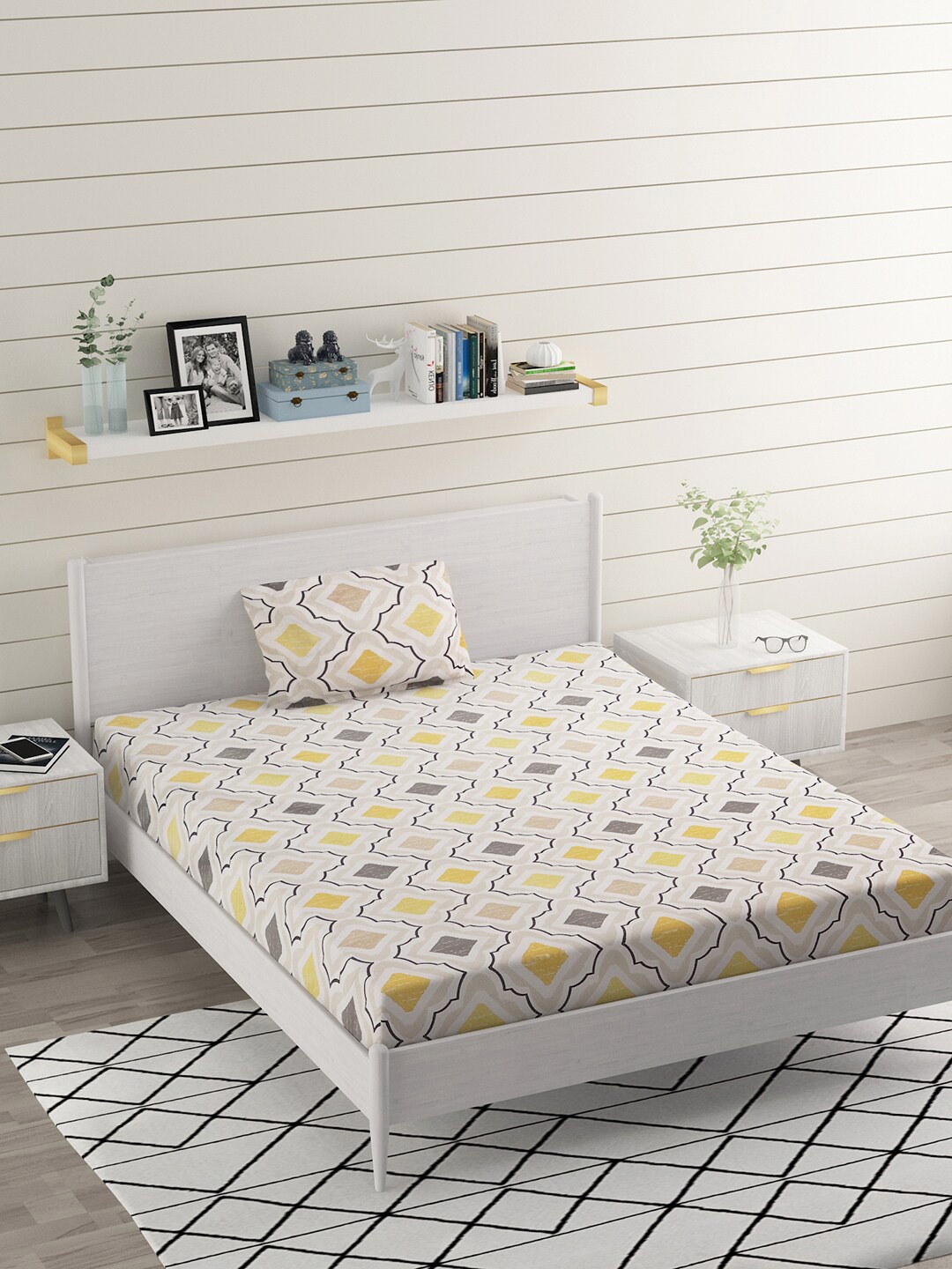 

BELVOSTUM Ashley Beige Geometric Microfiber 220 TC Single Bedsheet with 1 Pillow Covers