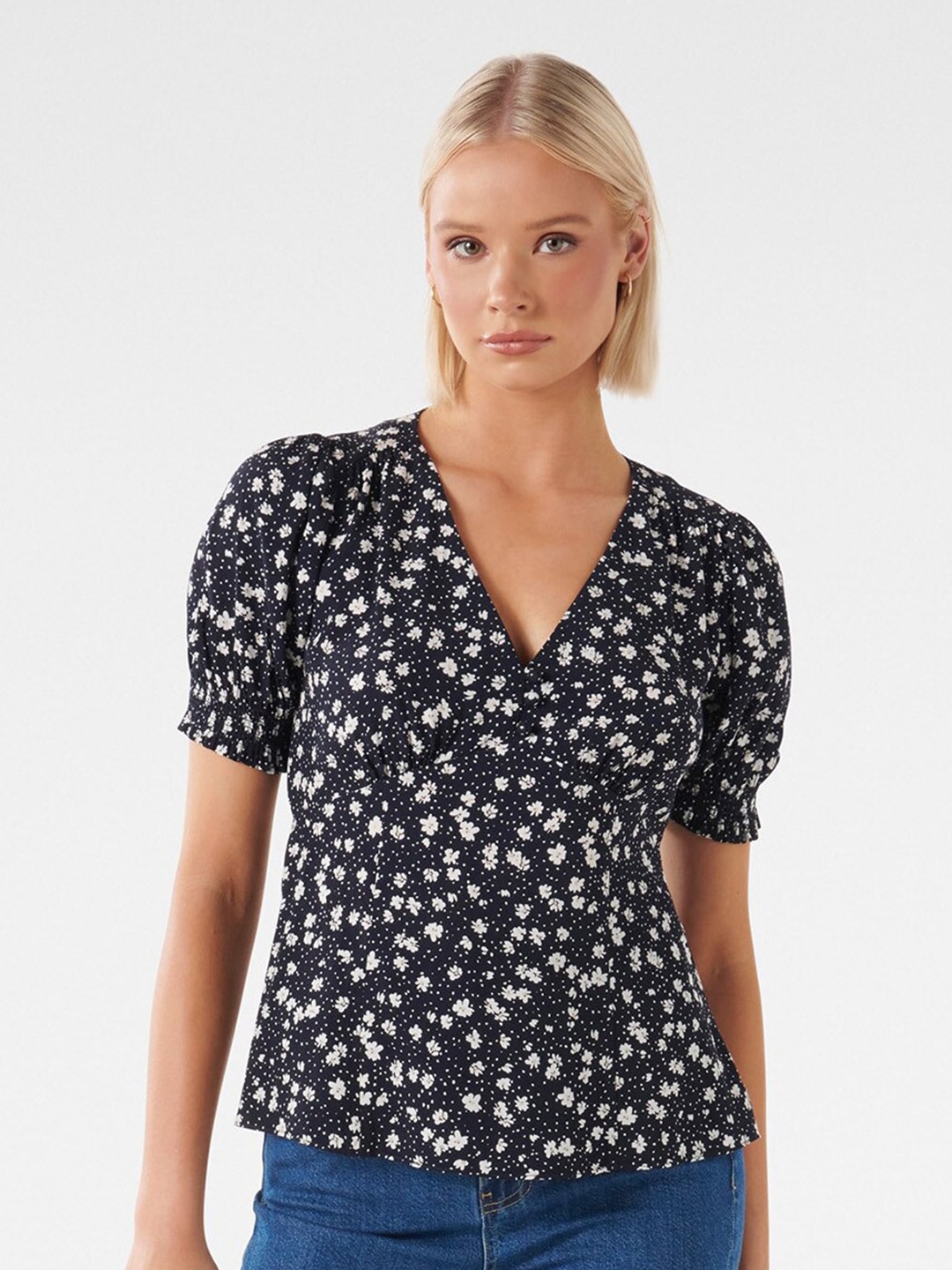 

Forever New Floral Printed Puffed Sleeves Empire Top, Black