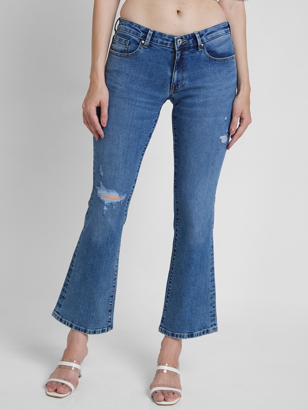 

SPYKAR Women Elissa Bootcut Mildly Distressed Stretchable Jeans, Blue