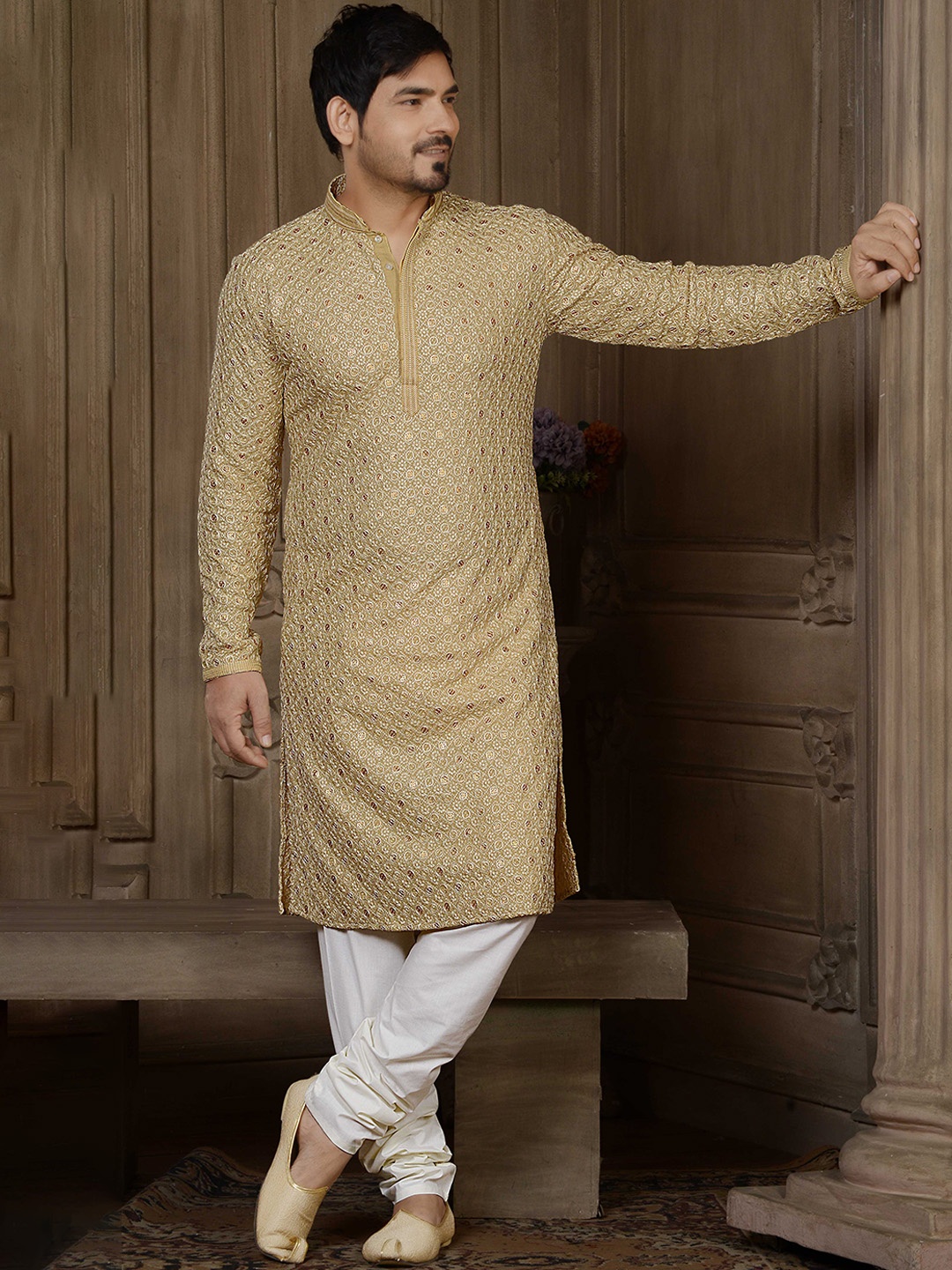 

ARRUGA Ethnic Motifs Embroidered Regular Thread Work Kurta with Churidar, Beige