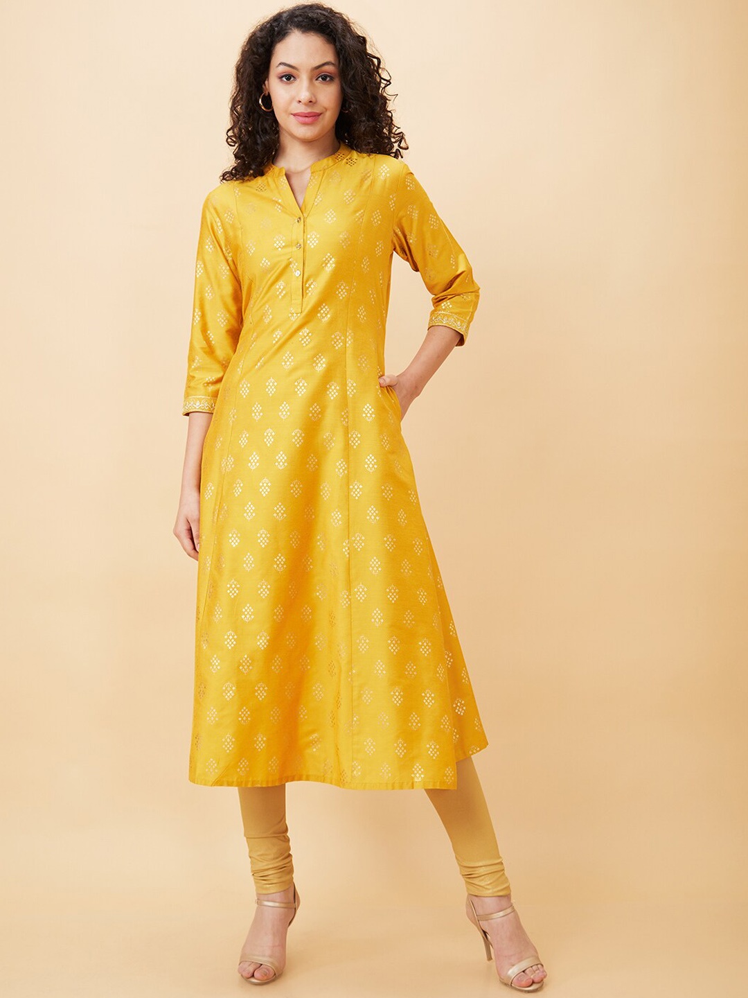 

Globus Mustard Yellow Ethnic Motifs Printed Mandarin Collar Regular Kurta