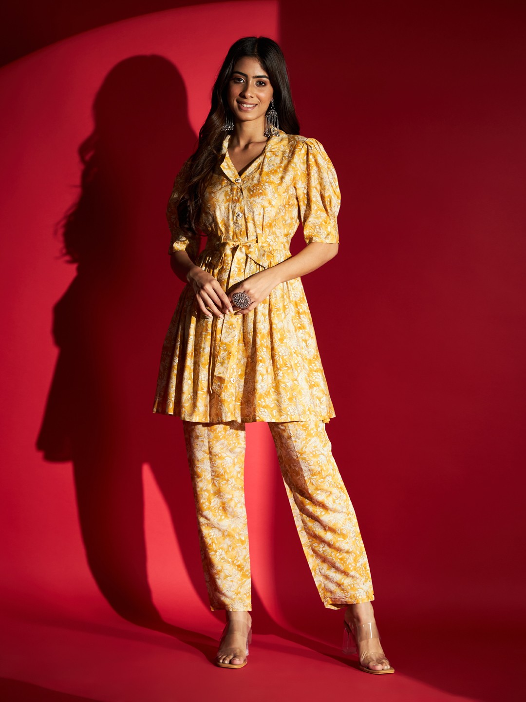 

Navlik Floral Printed A-Line Kurti With Trousers, Mustard