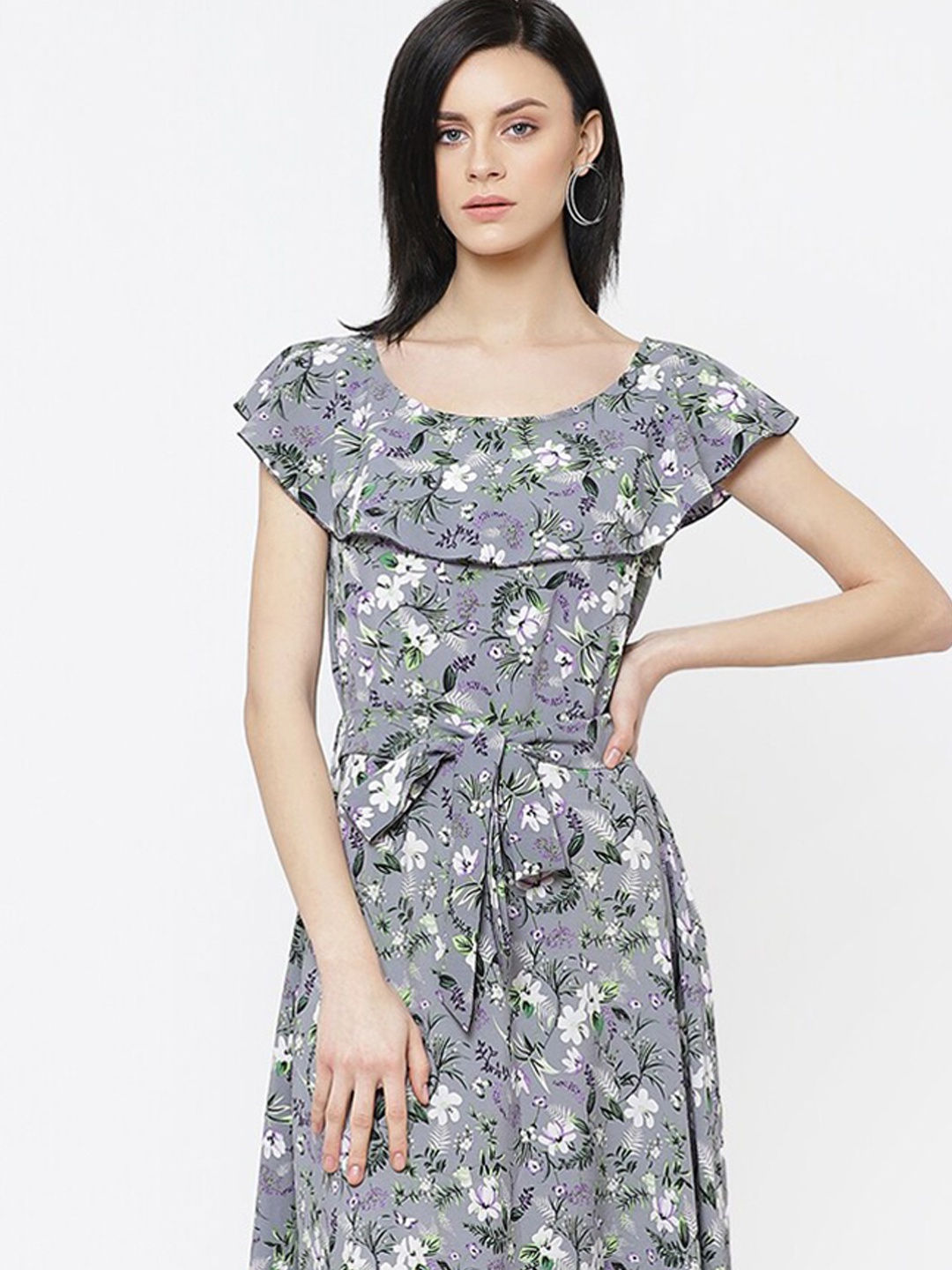 

DressBerry Grey Floral Print Cape Sleeve Crepe Maxi Dress