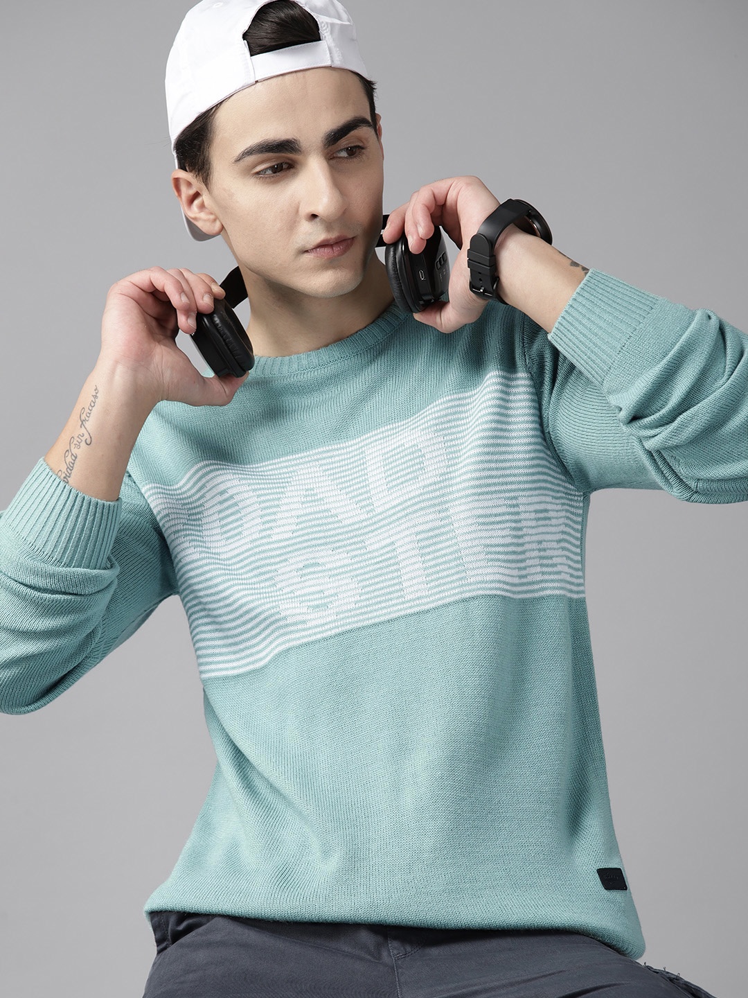 

The Roadster Lifestyle Co. Brand Logo Detailed Striped Acrylic Pullover, Blue