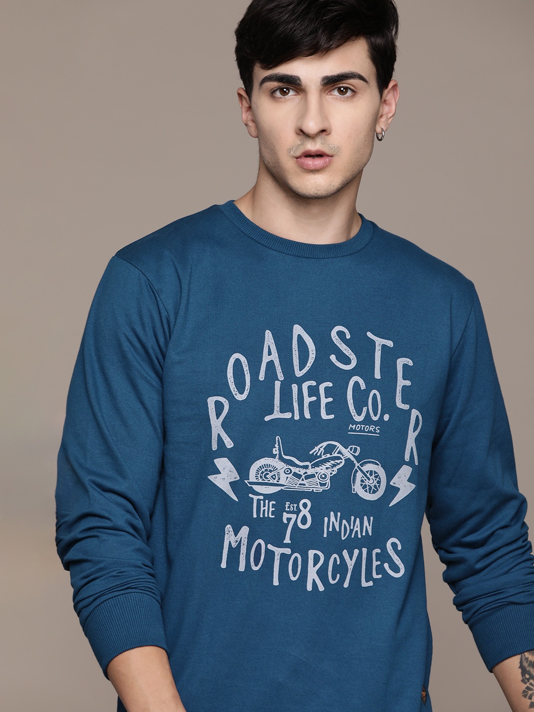 

The Roadster Lifestyle Co. Brand Logo Printed Sweatshirt, Blue