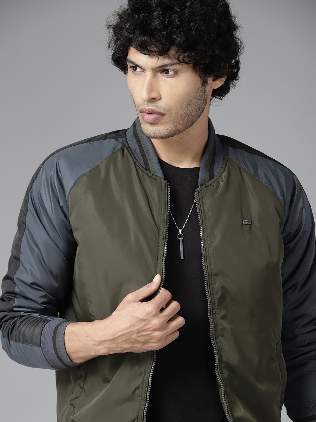 

The Roadster Lifestyle Co. Colourblocked Padded Jacket, Olive