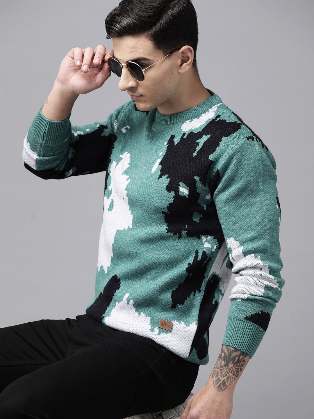 

The Roadster Lifestyle Co.Men Printed Pullover, White