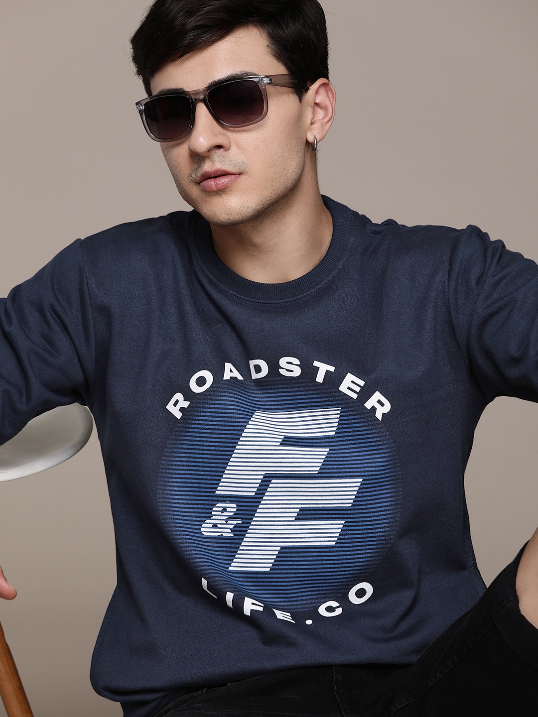 

The Roadster Lifestyle Co. Brand Logo Printed Sweatshirt, Navy blue