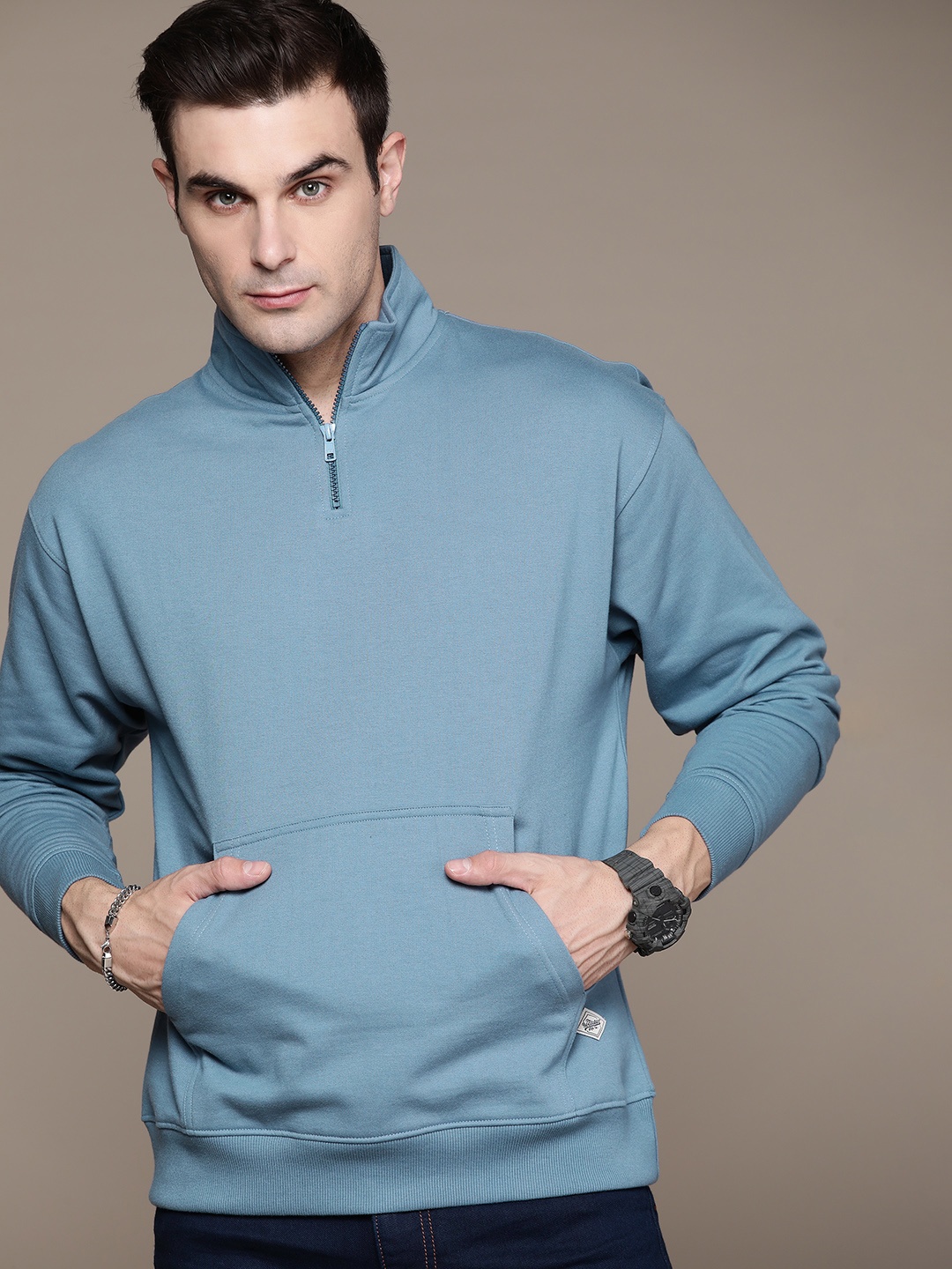 

The Roadster Lifestyle Co. Solid Mock Collar Drop-Shoulder Sleeves Sweatshirt, Blue