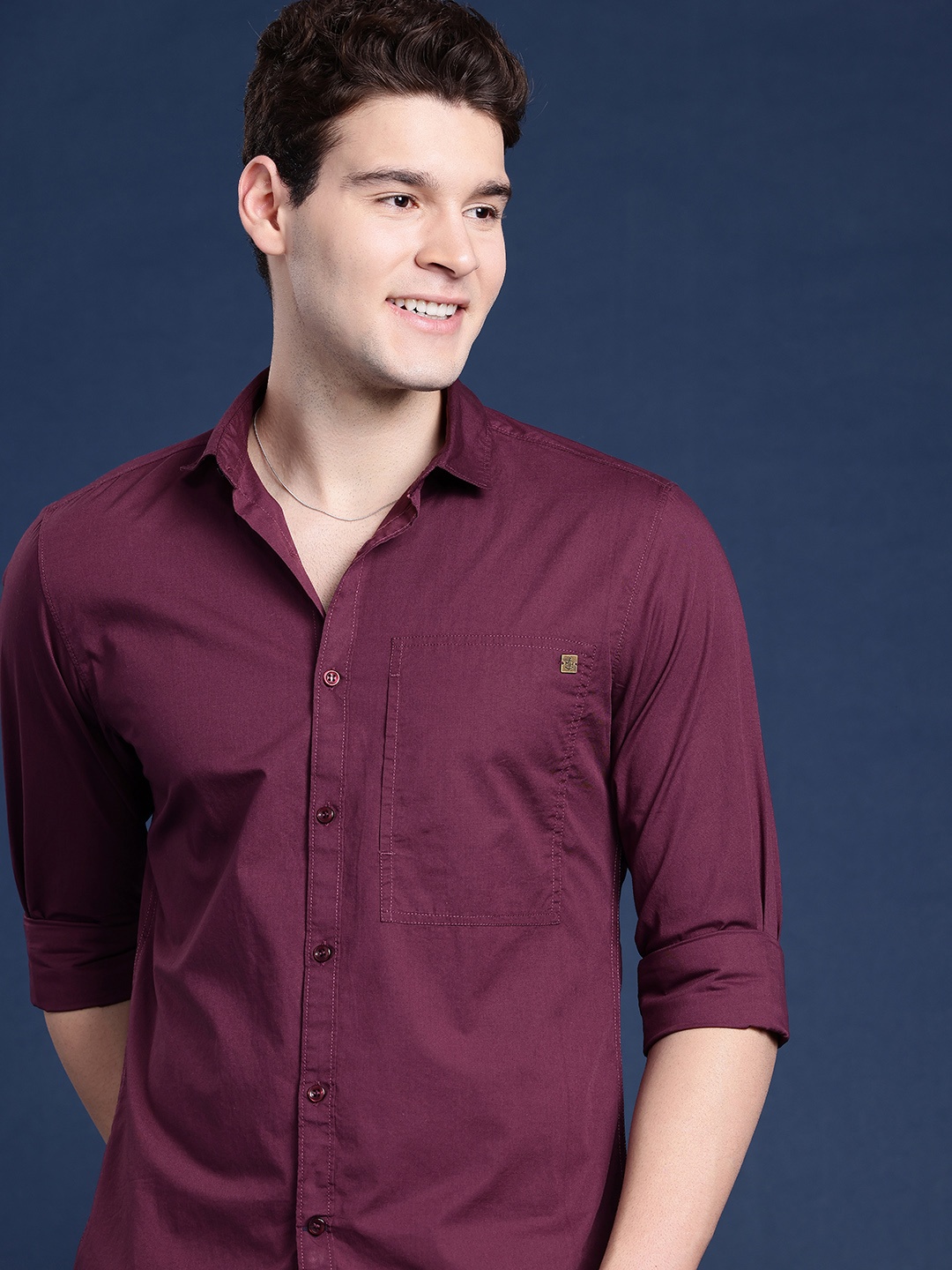 

Mast & Harbour Solid Slim Fit Pure Cotton Casual Shirt, Burgundy