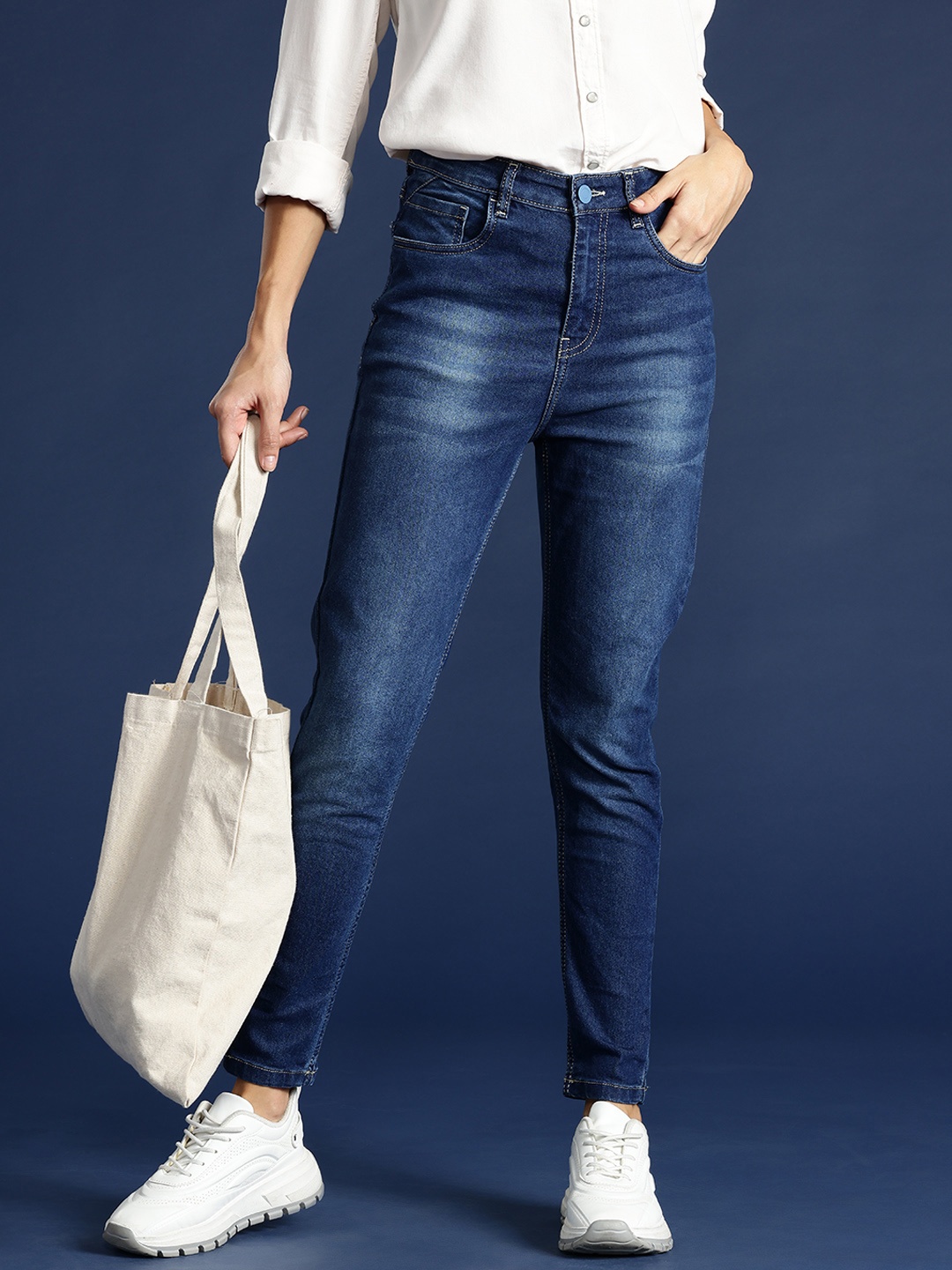 

Mast & Harbour Women Skinny Fit High-Rise Light Fade Stretchable Jeans, Blue