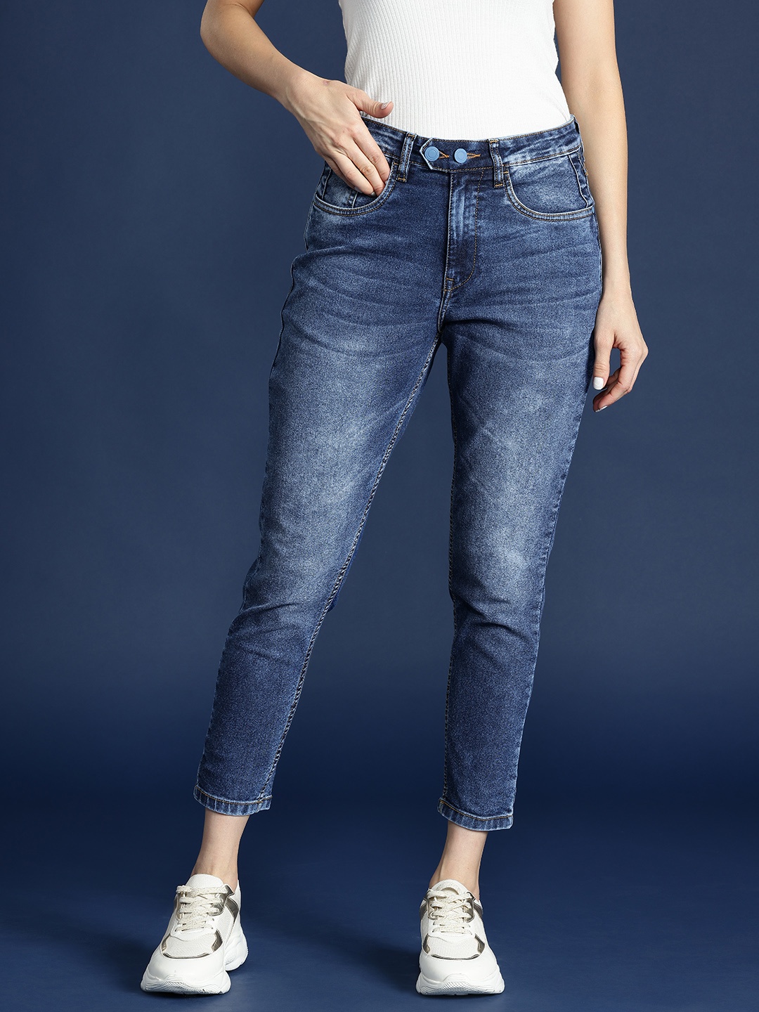 

Mast & Harbour Women Mom Fit High-Rise Light Fade Stretchable Jeans, Blue