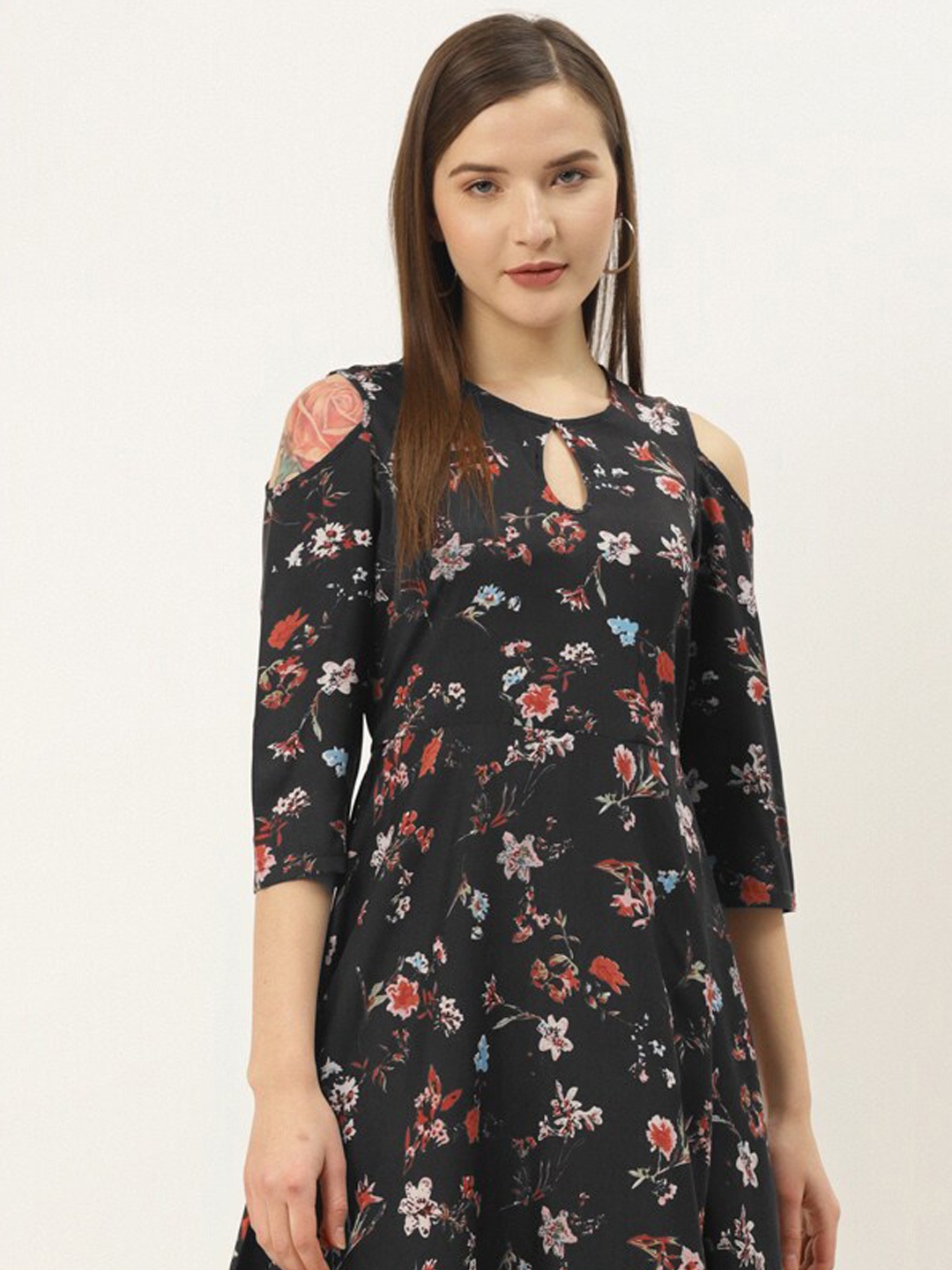 

DressBerry Navy Blue Floral Print Cold-Shoulder Crepe Maxi Dress
