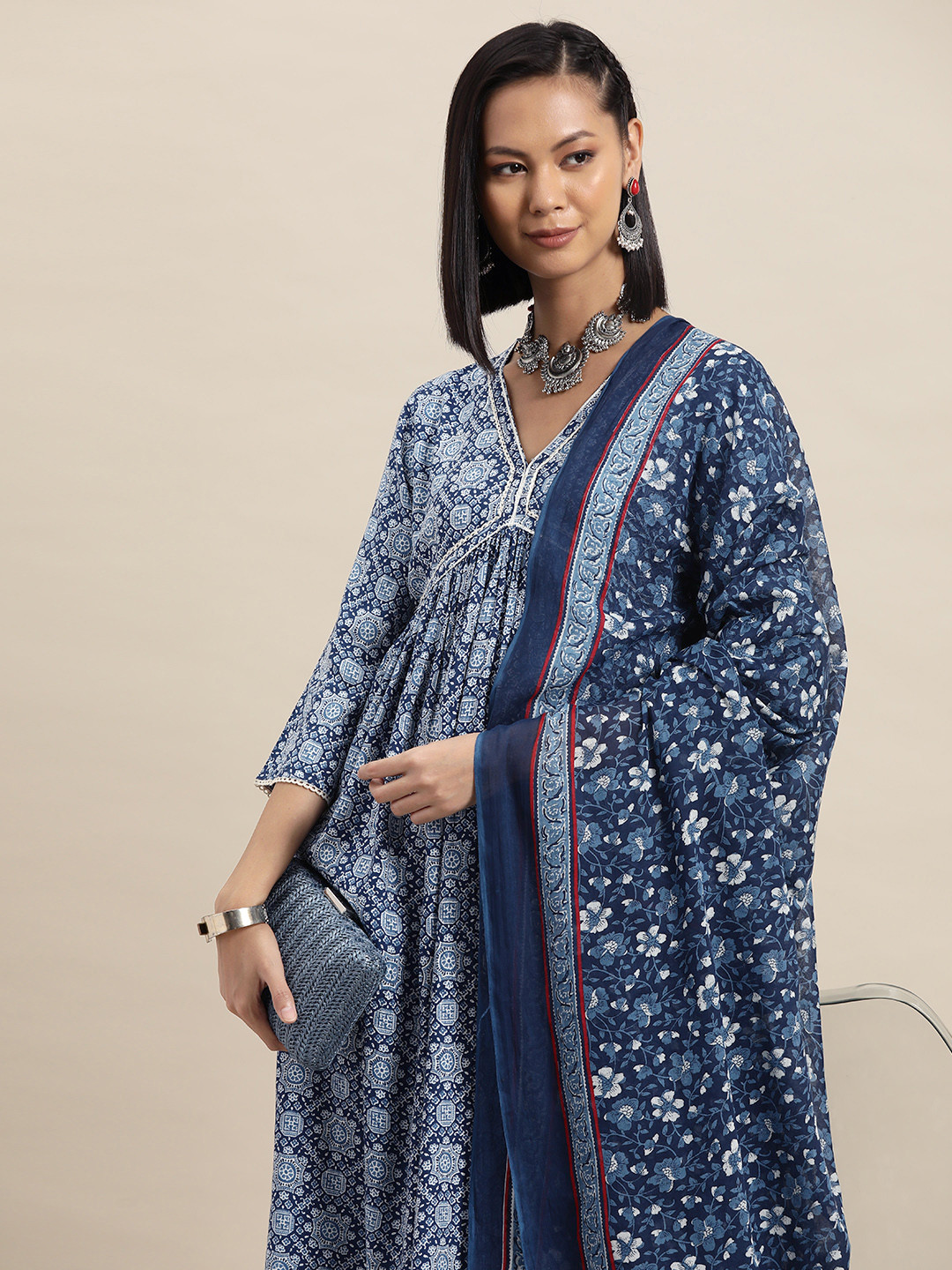 

HERE&NOW Ethnic Motifs Printed Empire Gotta Patti Kurta with Trousers & Dupatta, Navy blue