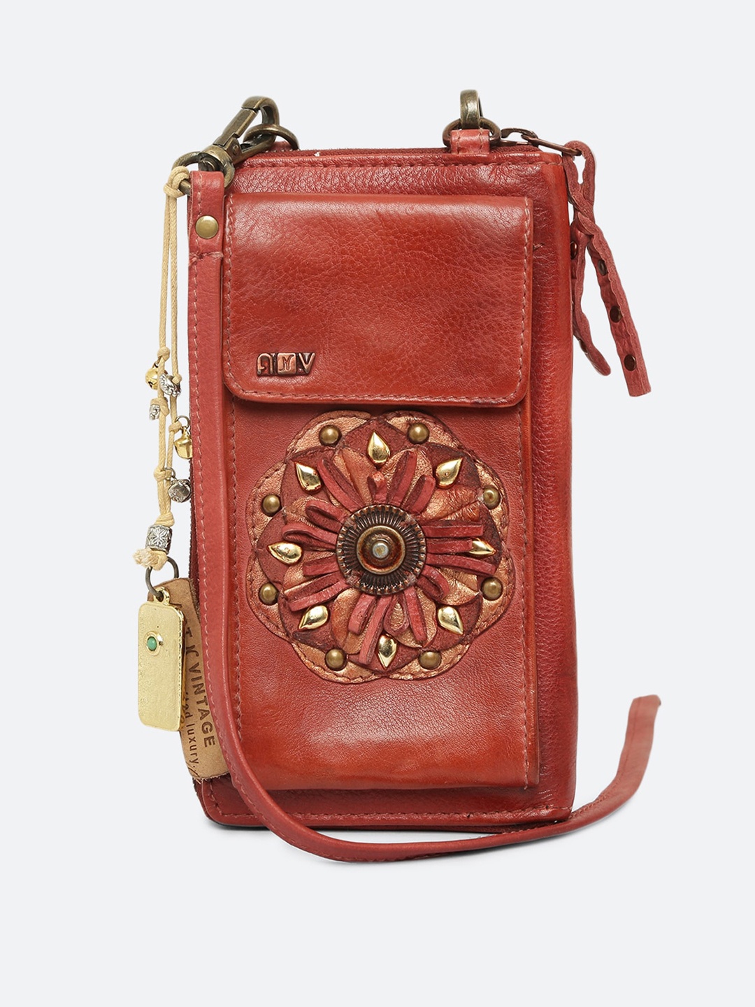 

ART N VINTAGE Leather Mobile Pouch, Red