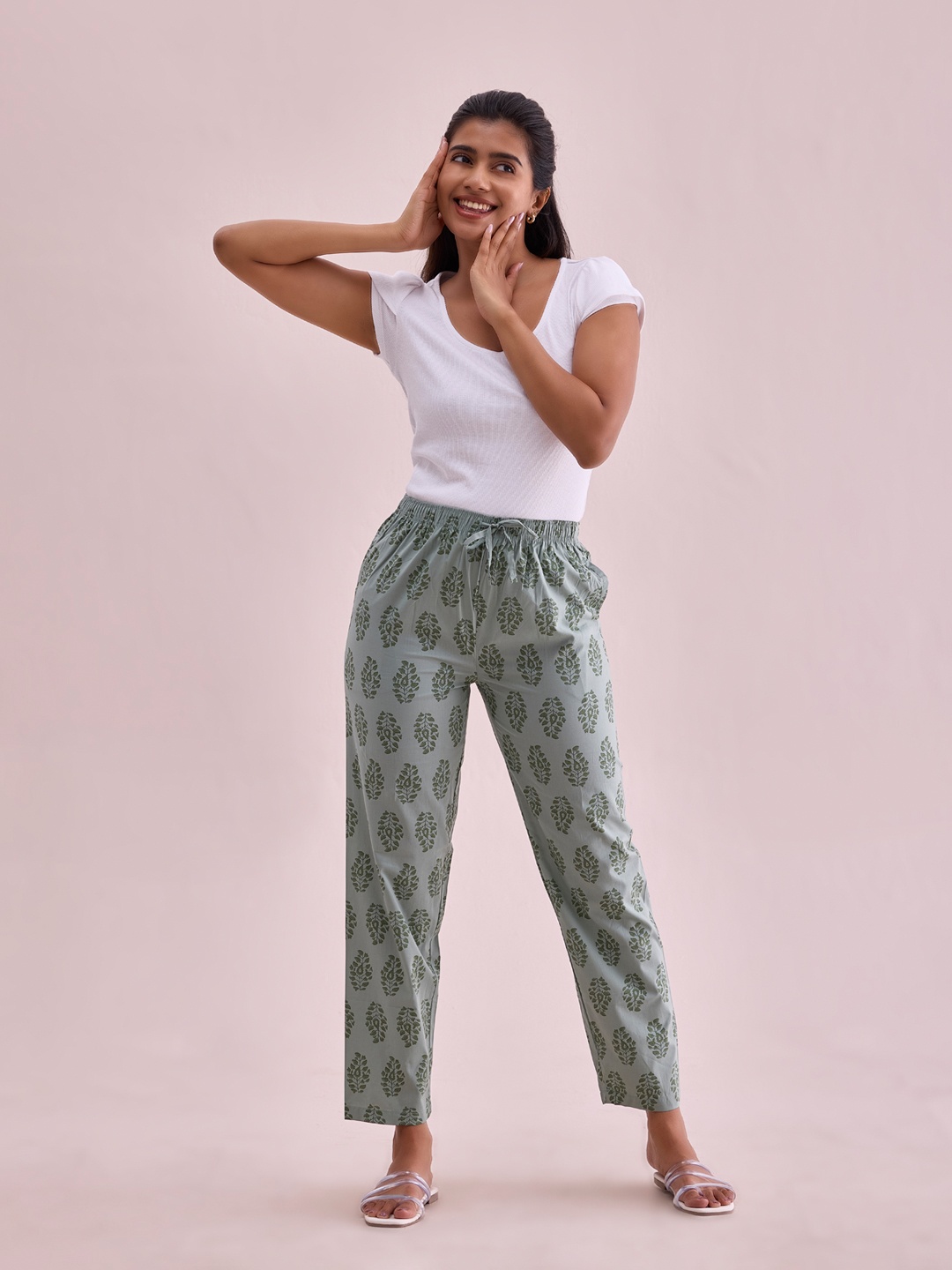 

Go Colors Women Plus Size Floral-Printed Relaxed-Fit Cotton Lounge Pants, Green