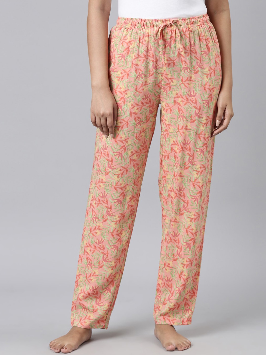 

Go Colors Women Printed Relaxed-Fit Lightweight Lounge Pants, Pink