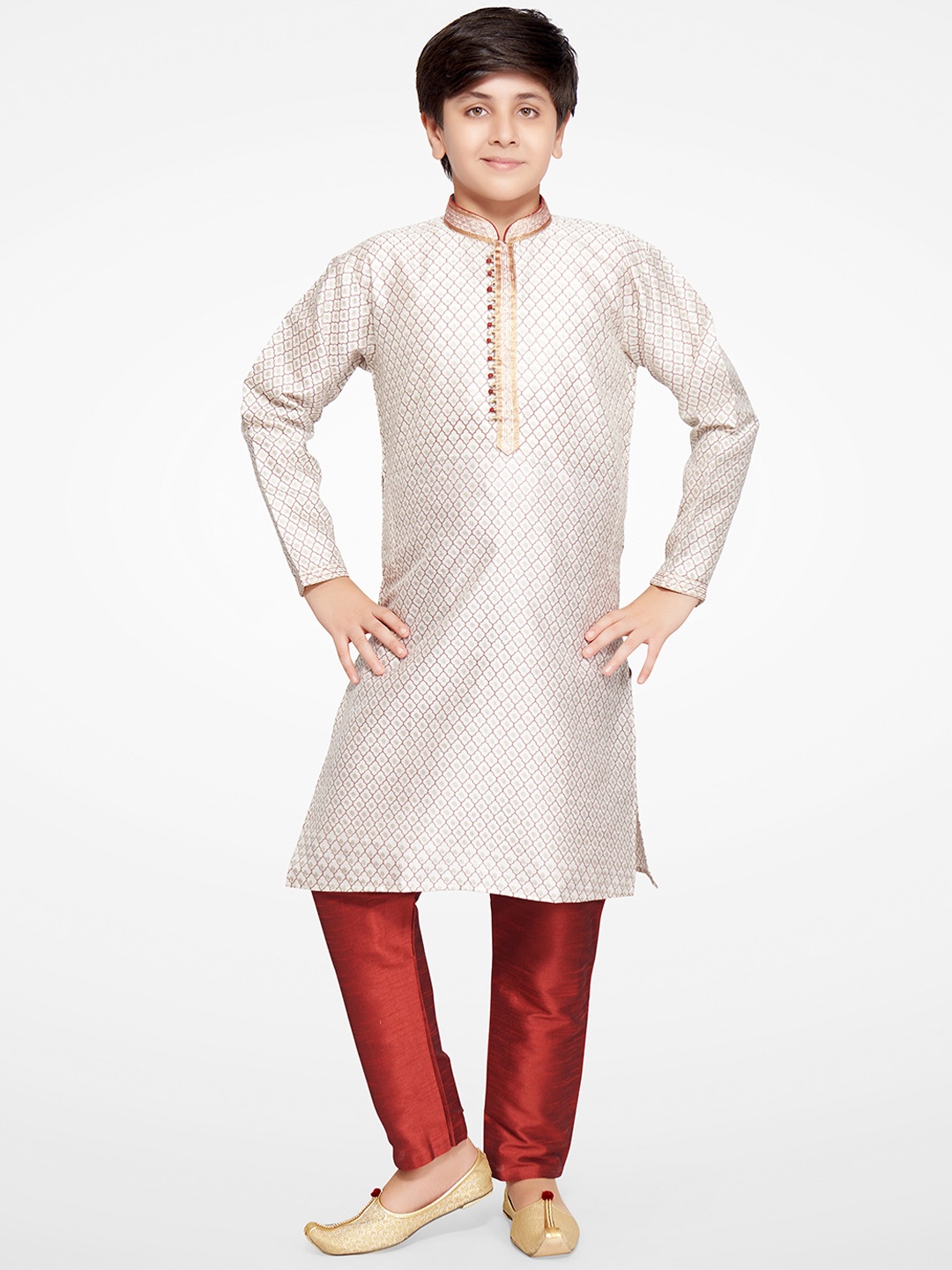 

BAESD Boys Ethnic Motifs Printed Regular Kurta with Pyjamas, Off white