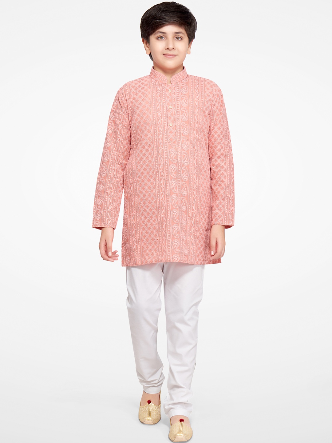 

BAESD Boys Paisley Embroidered Thread Work Kurta with Pyjamas, Peach