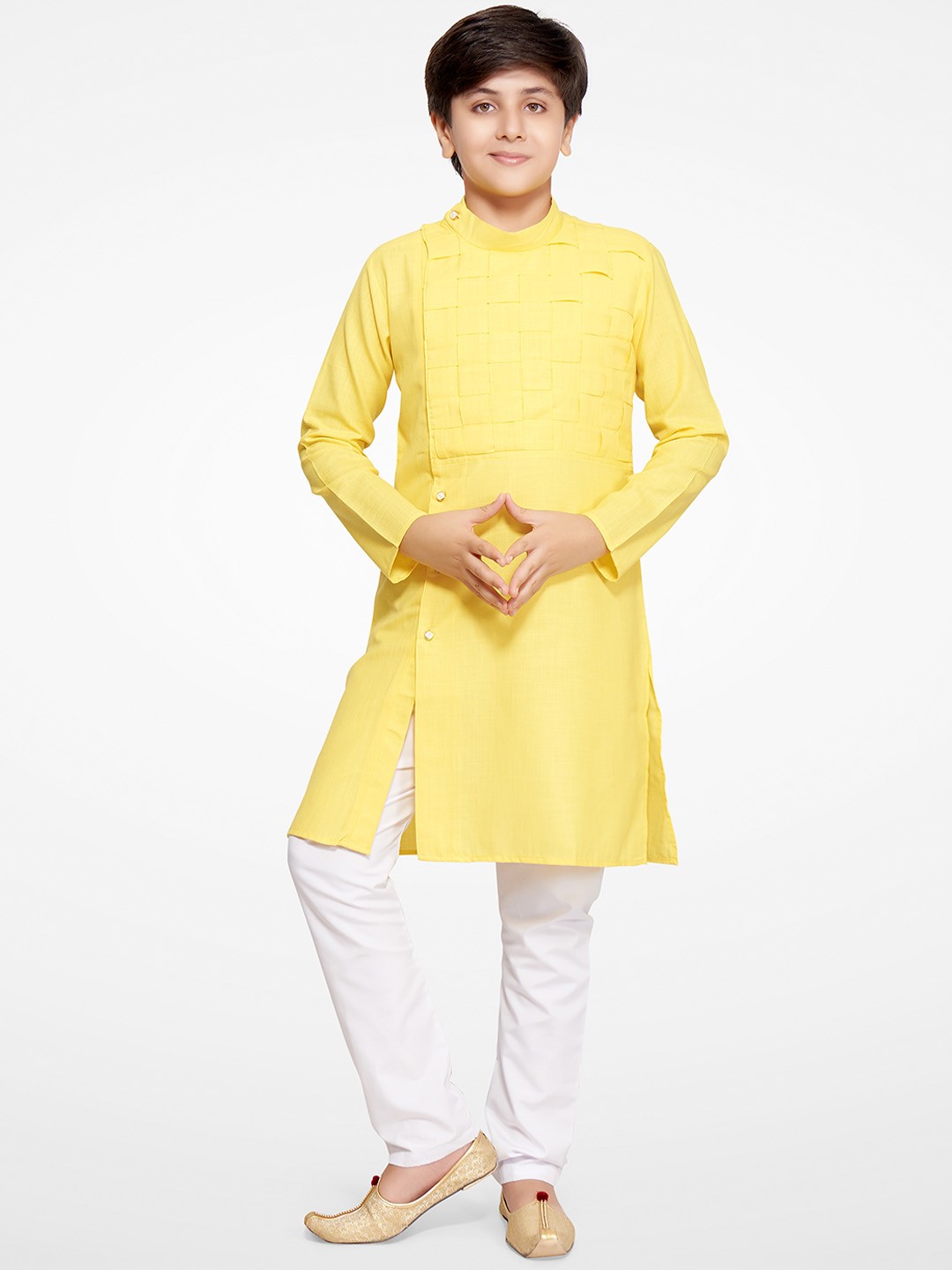 

BAESD Self Design Band Collar Long Sleeve Cotton Blend Kurta Set, Yellow