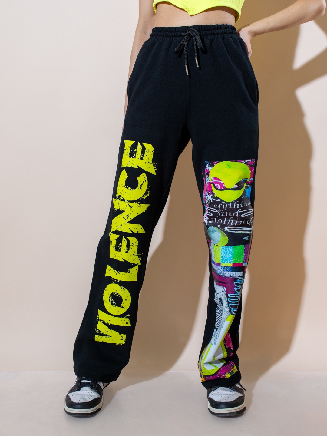 

Stylecast X Hersheinbox Women Pure Cotton Printed Trousers, Black
