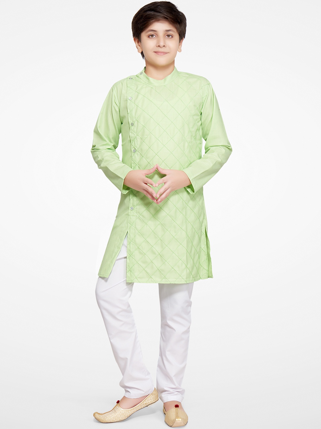 

BAESD Boys Self Design Thread Work Kurta With Pyjamas, Green