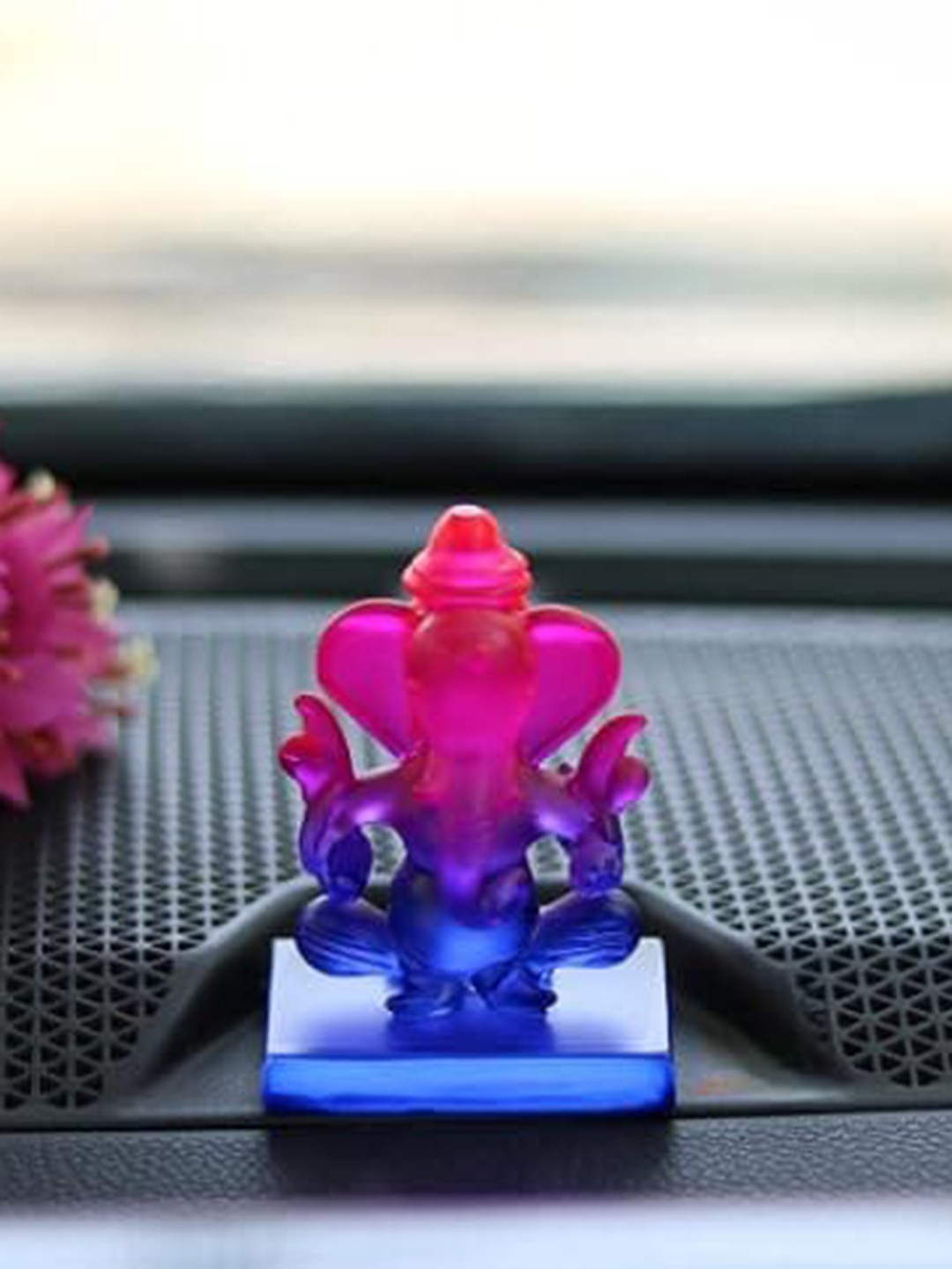 

Perpetual Set Of 3 Rakhis With Ganesh Showpiece & Greeting Card Gift Set, Multi