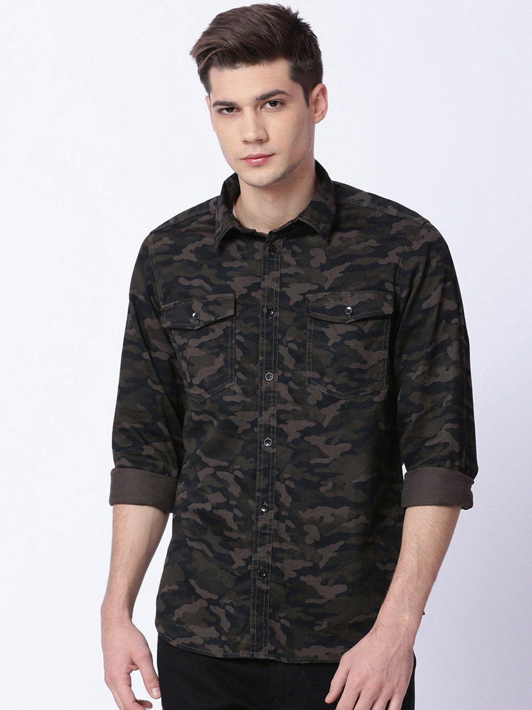 

THE BEAR HOUSE Men Green Modern Slim Fit Camouflage Print Casual Shirt