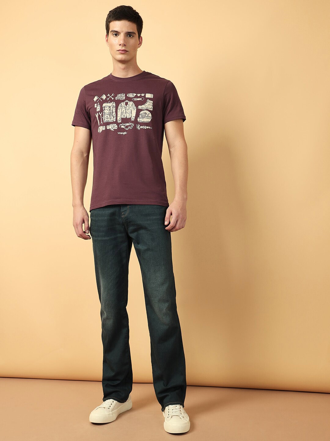 

Wrangler Conversational Printed Cotton T-shirt, Maroon