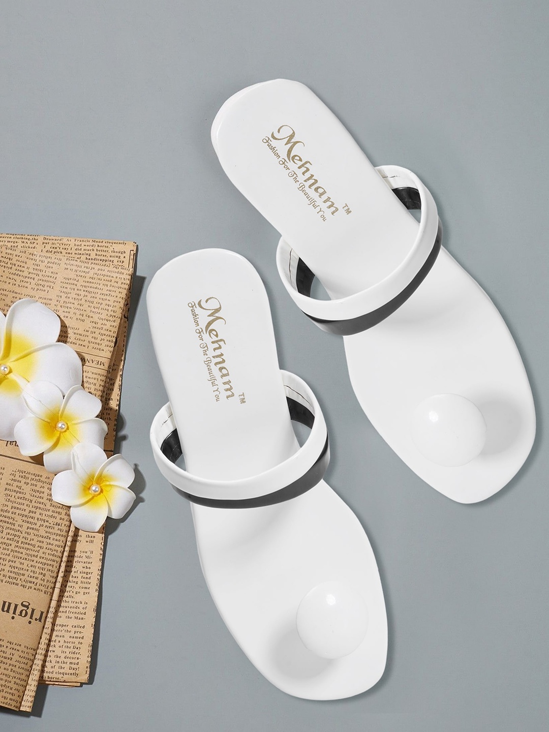 

MEHNAM Embellished One Toe Flats, White