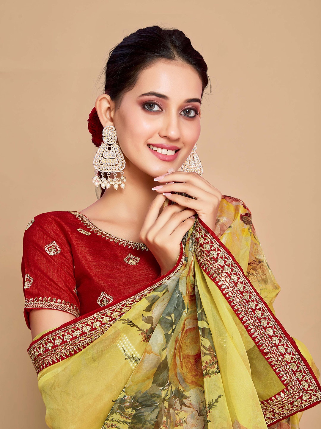 

Sangria Floral Printed Embroidered Organza Saree, Yellow