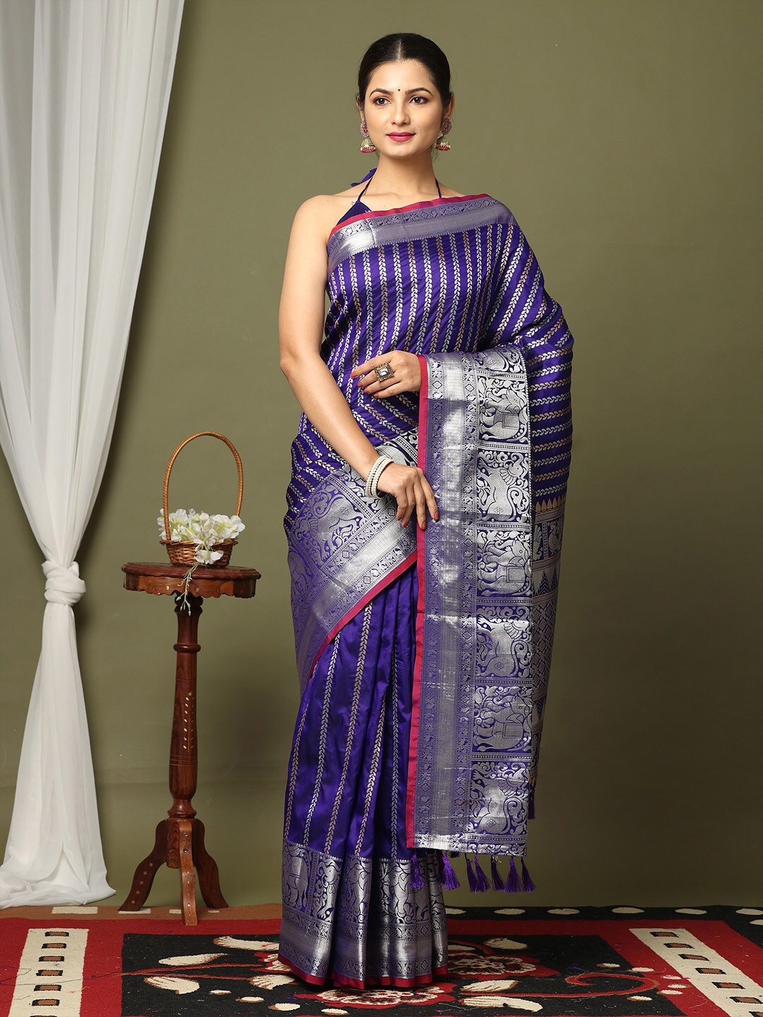 

VASTRANAND Striped Woven Design Zari Silk Blend Banarasi Saree, Blue